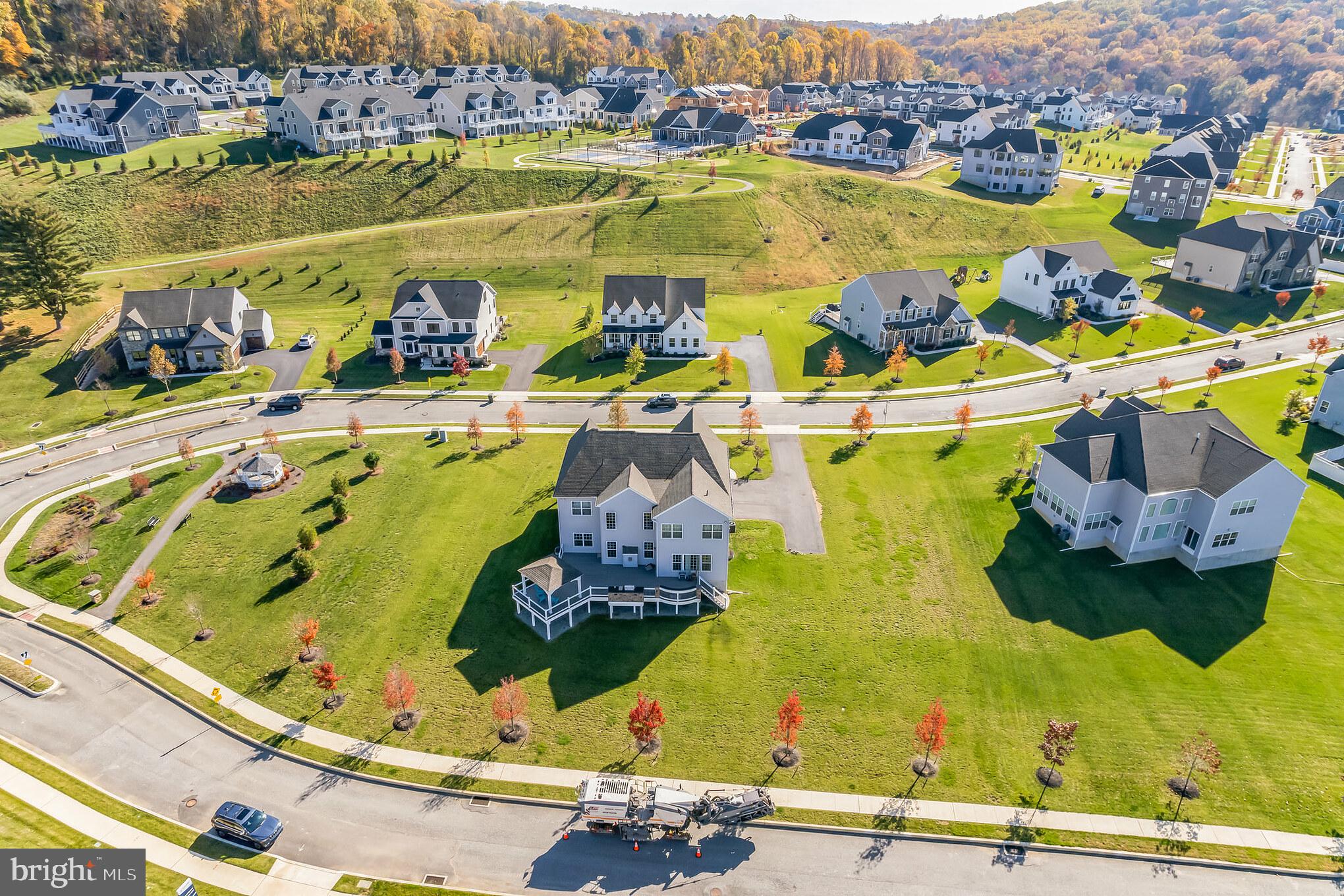 EDGEMONT - Residential