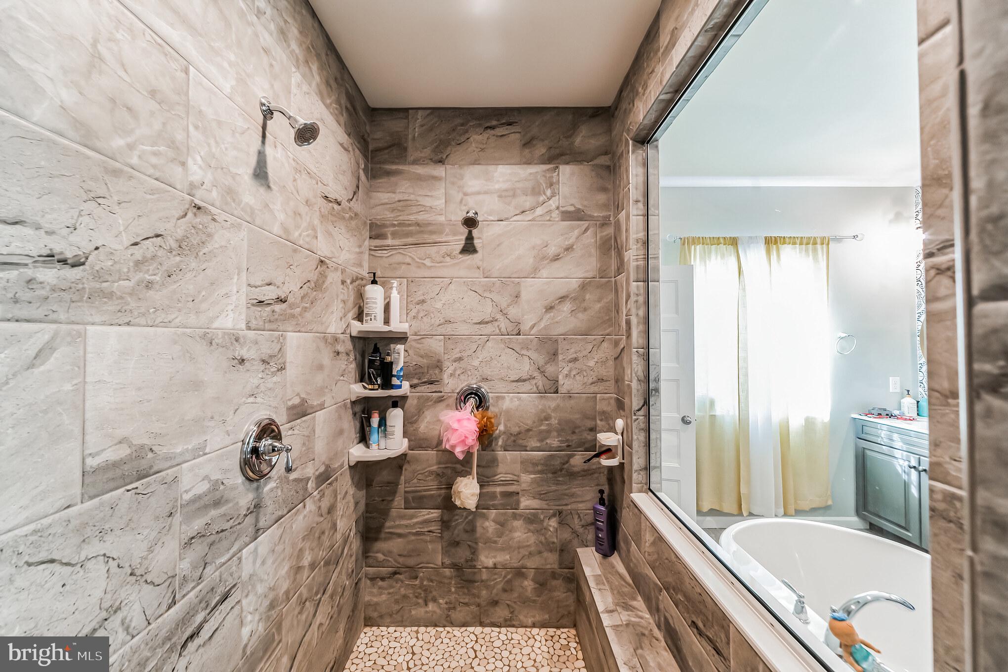 EDGEMONT - Residential