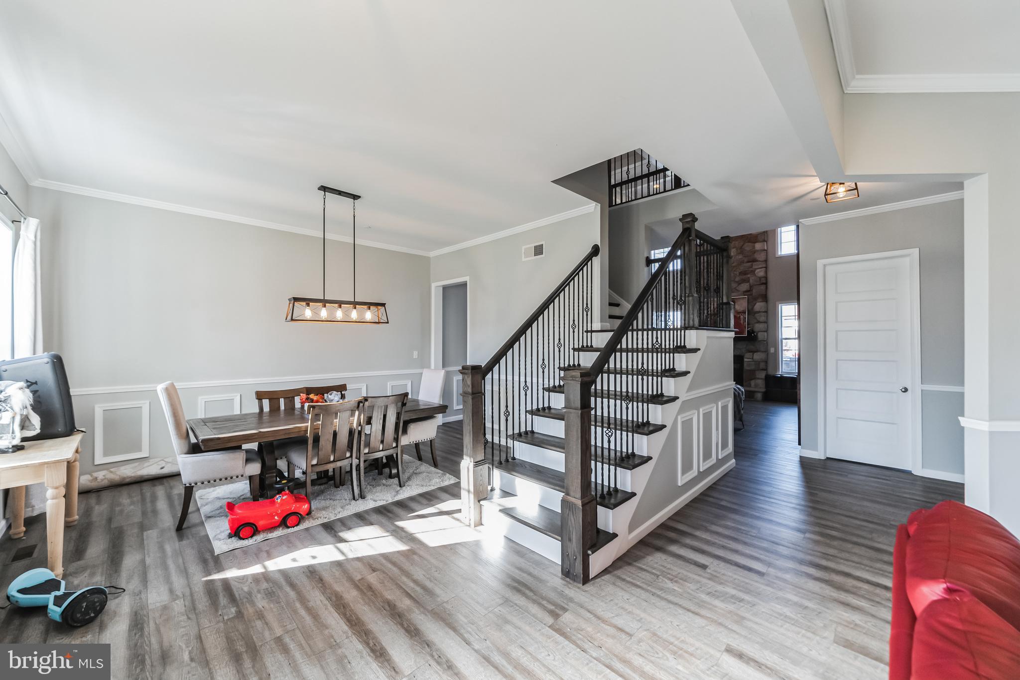 EDGEMONT - Residential