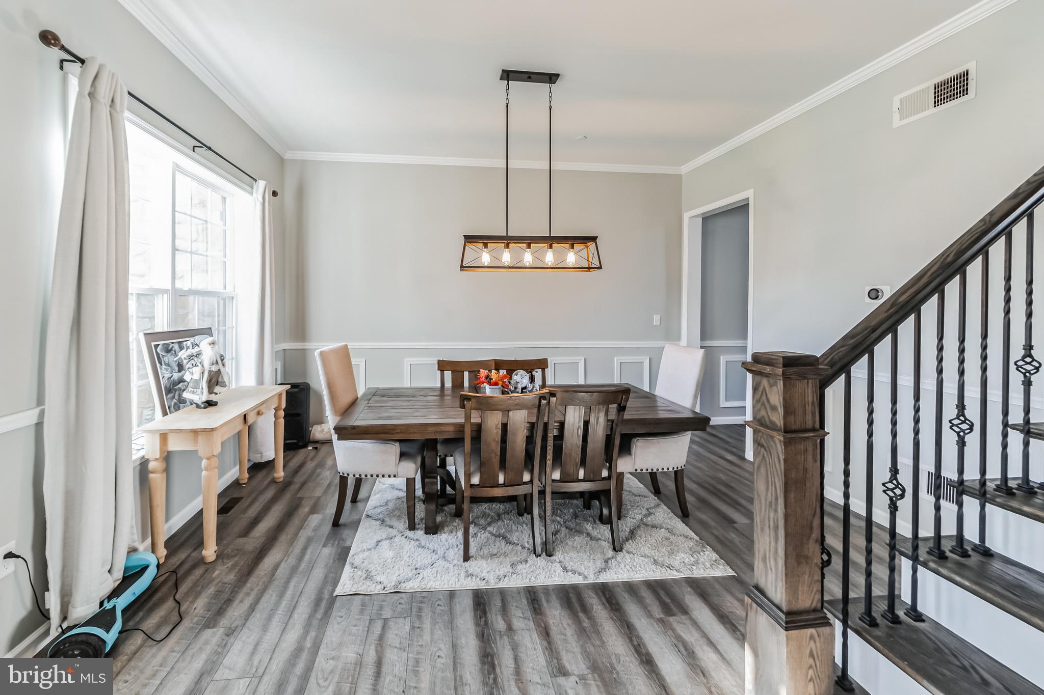 EDGEMONT - Residential