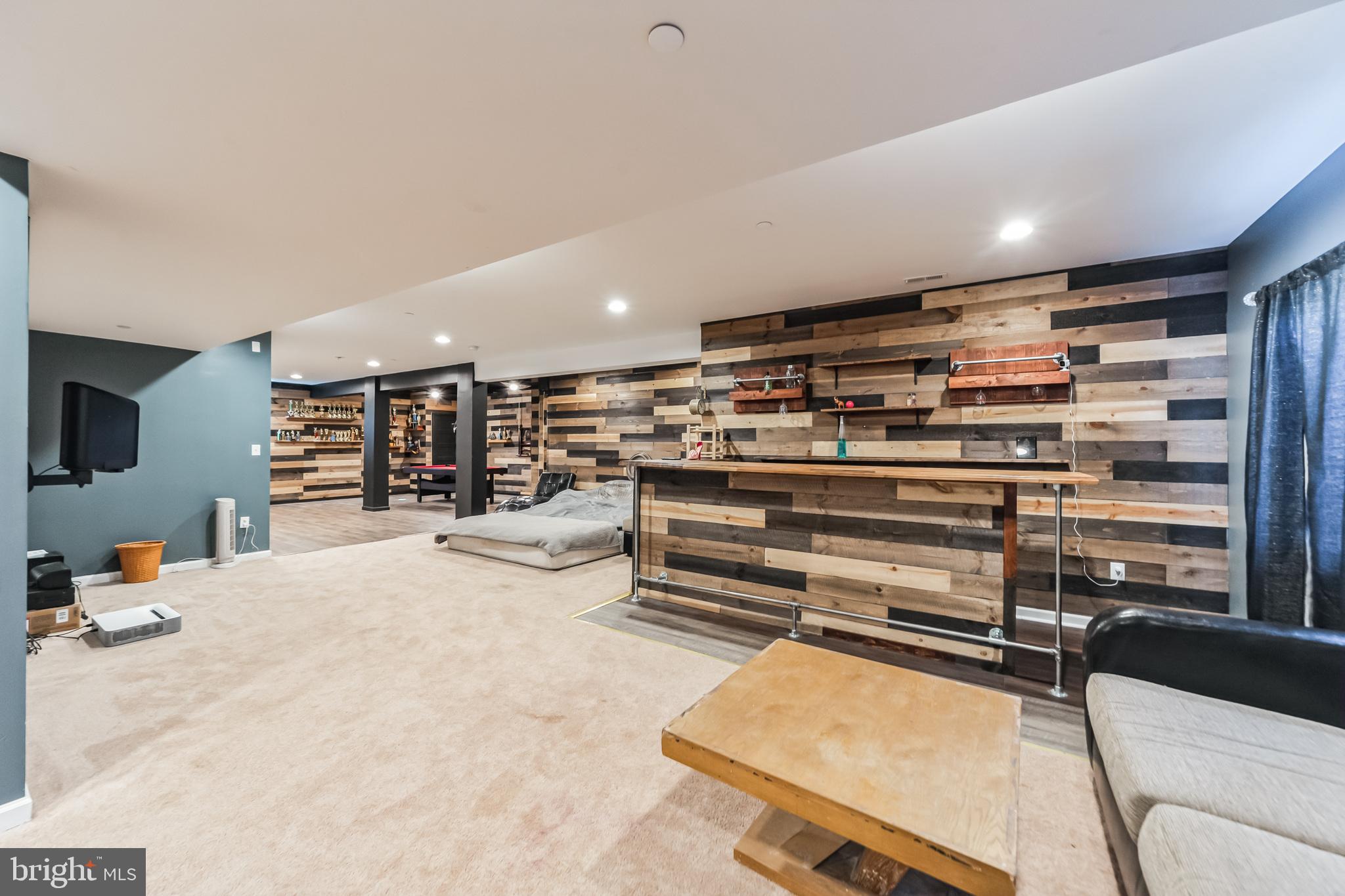 EDGEMONT - Residential