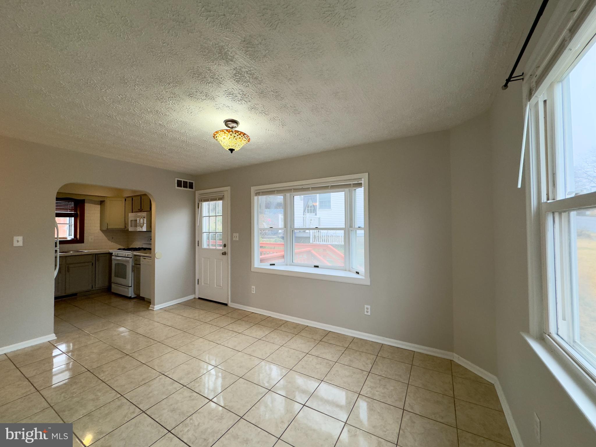 PARKVILLE - Residential Lease