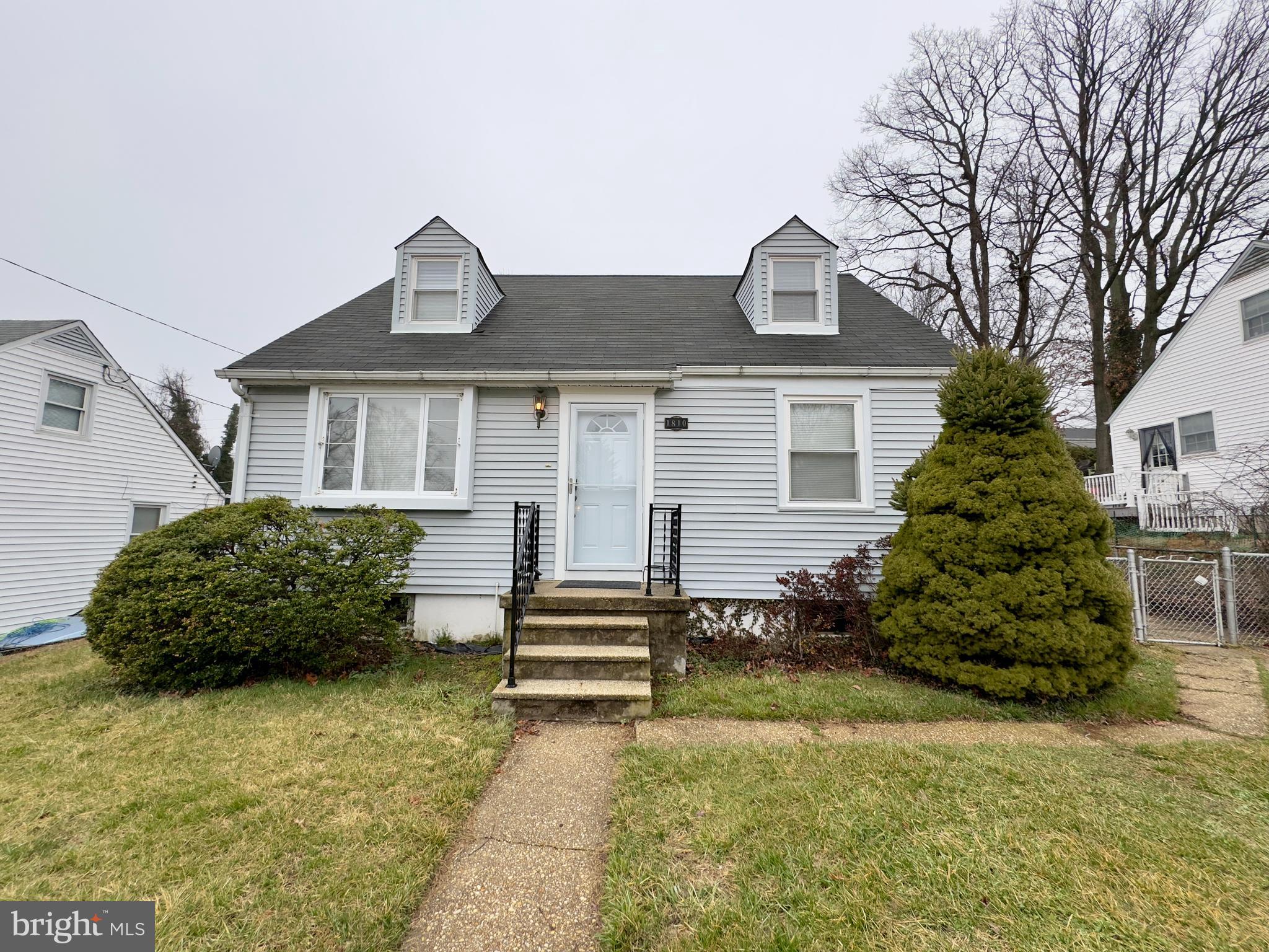 PARKVILLE - Residential Lease