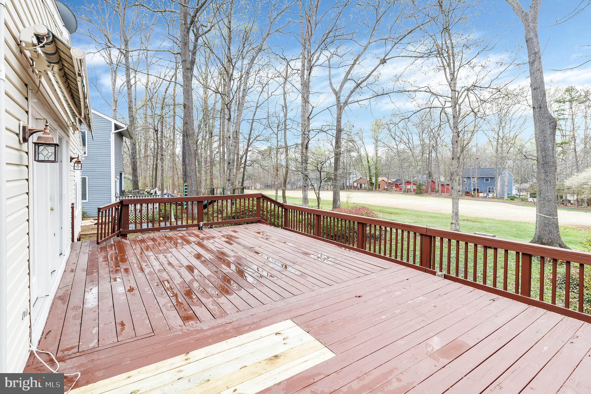 LAKE OF THE WOODS - Residential Lease