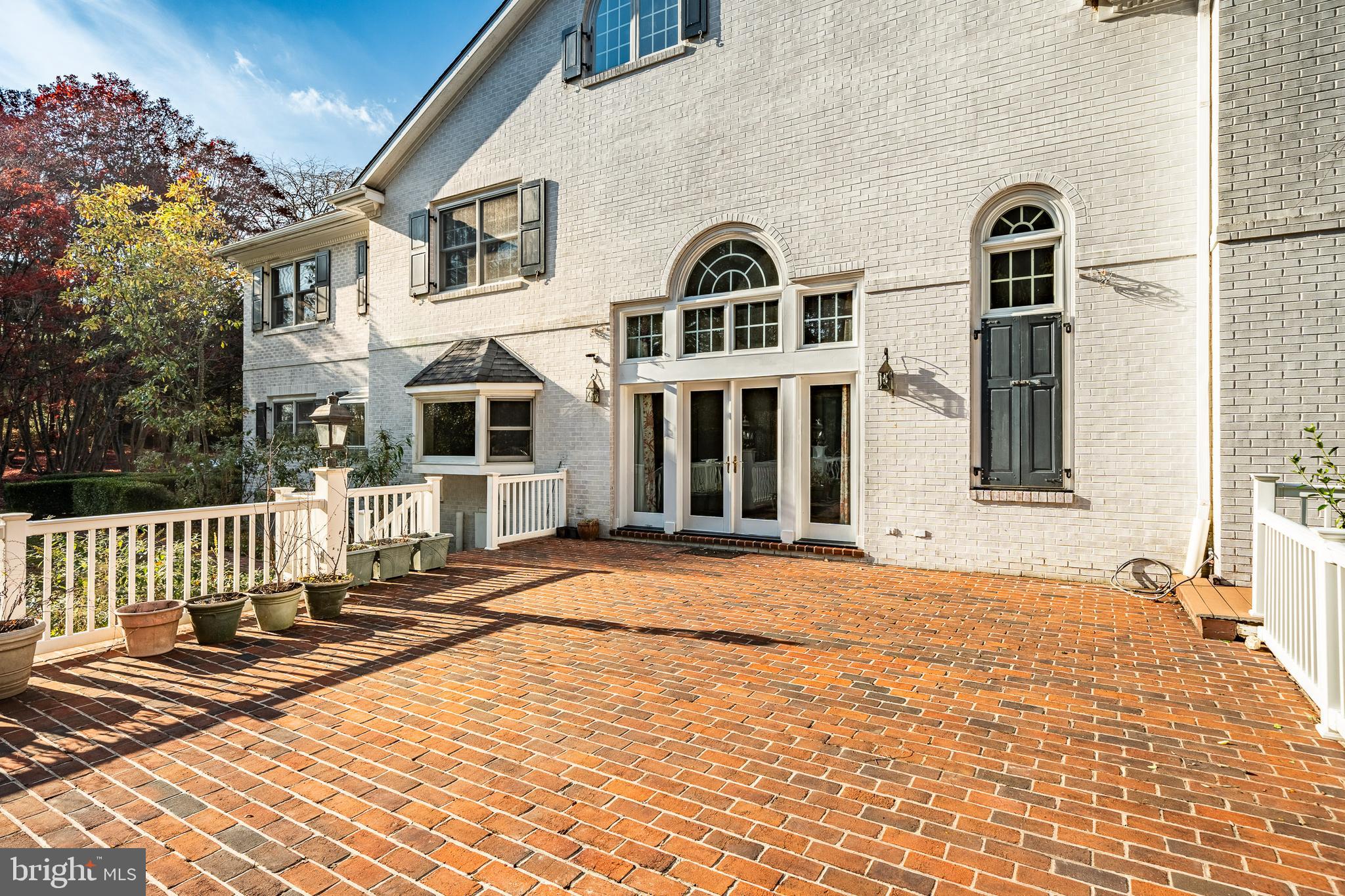 FAIRVILLE - Residential