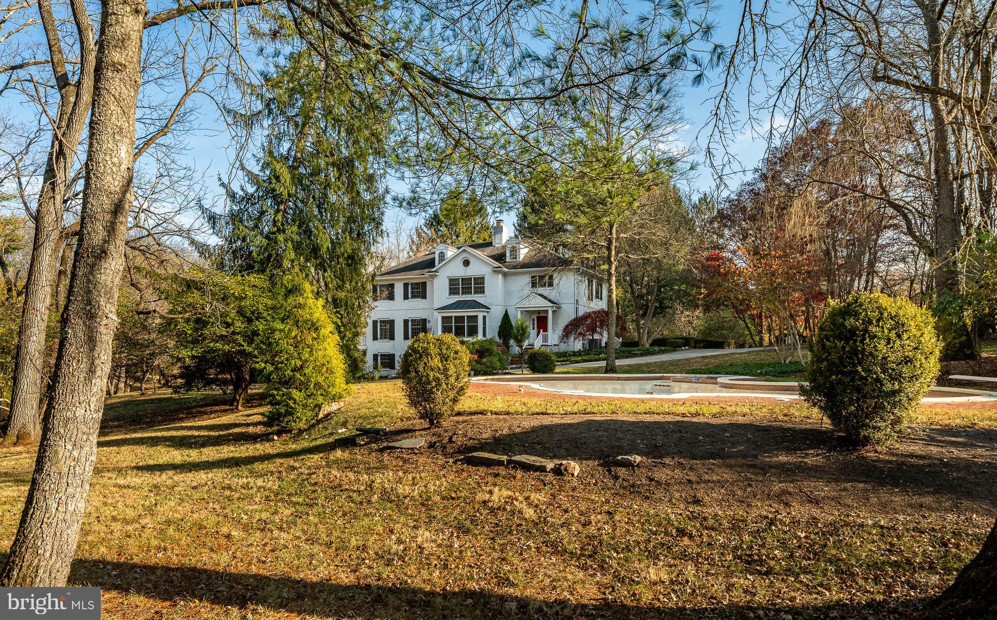 FAIRVILLE - Residential