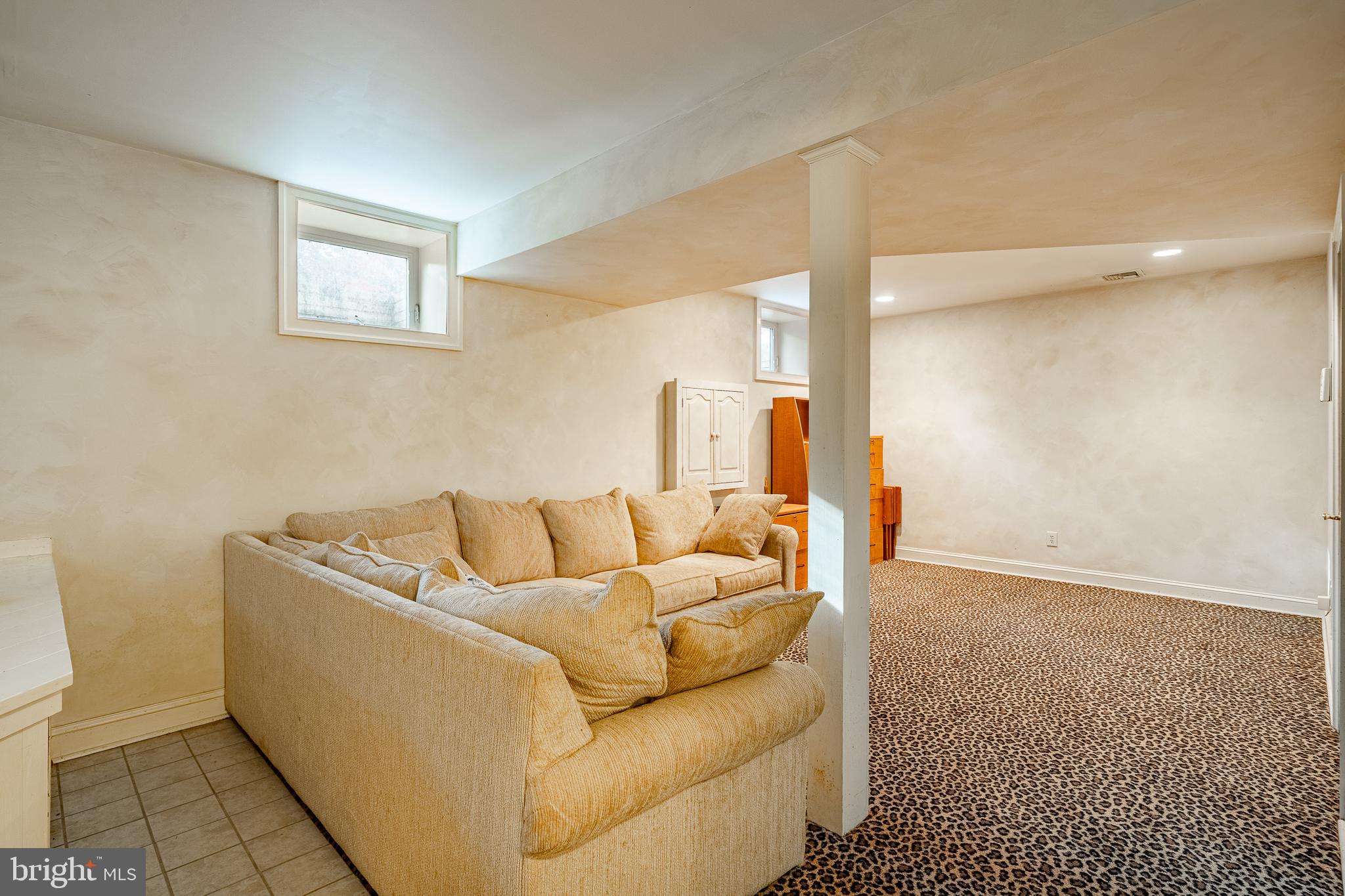 FAIRVILLE - Residential