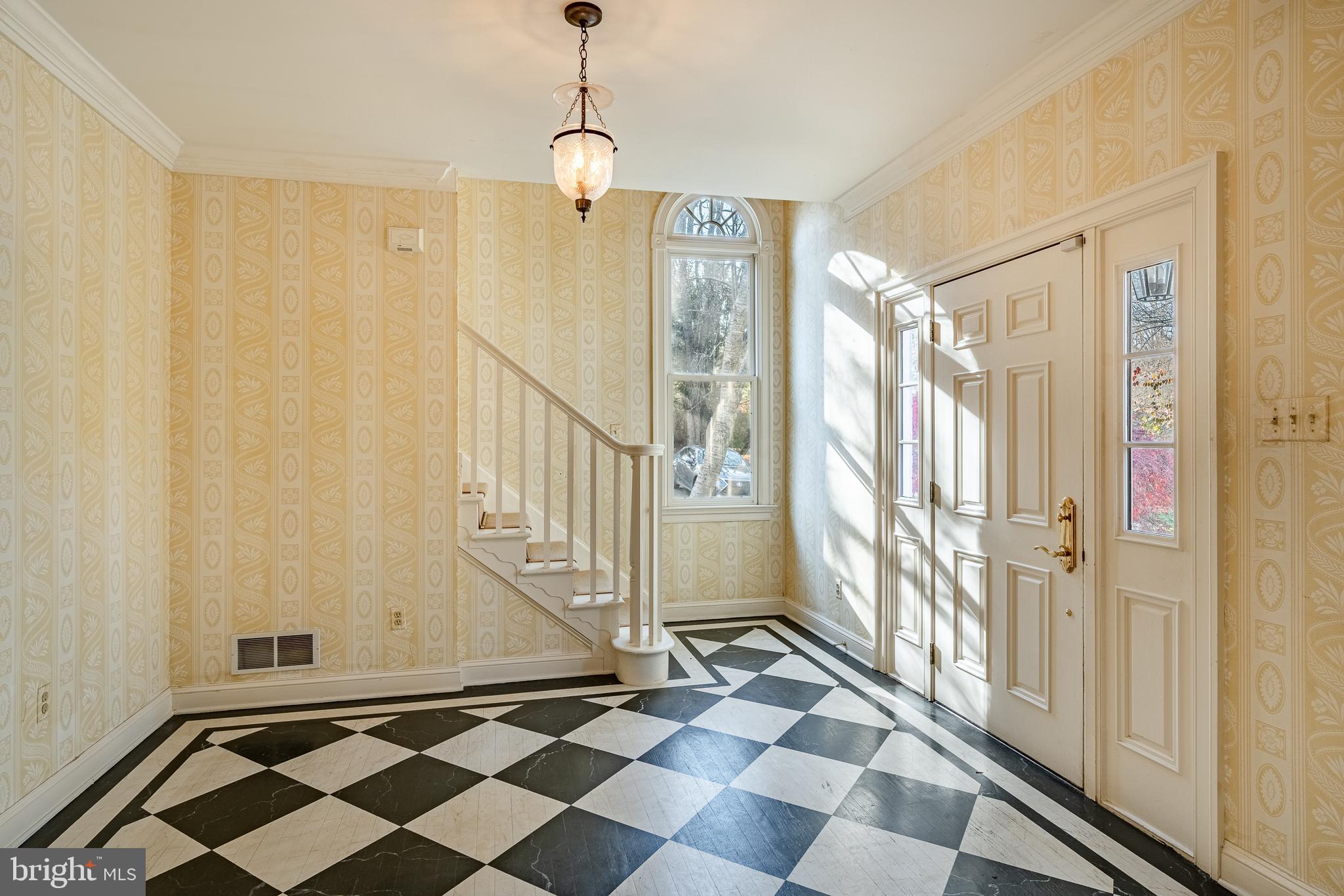 FAIRVILLE - Residential