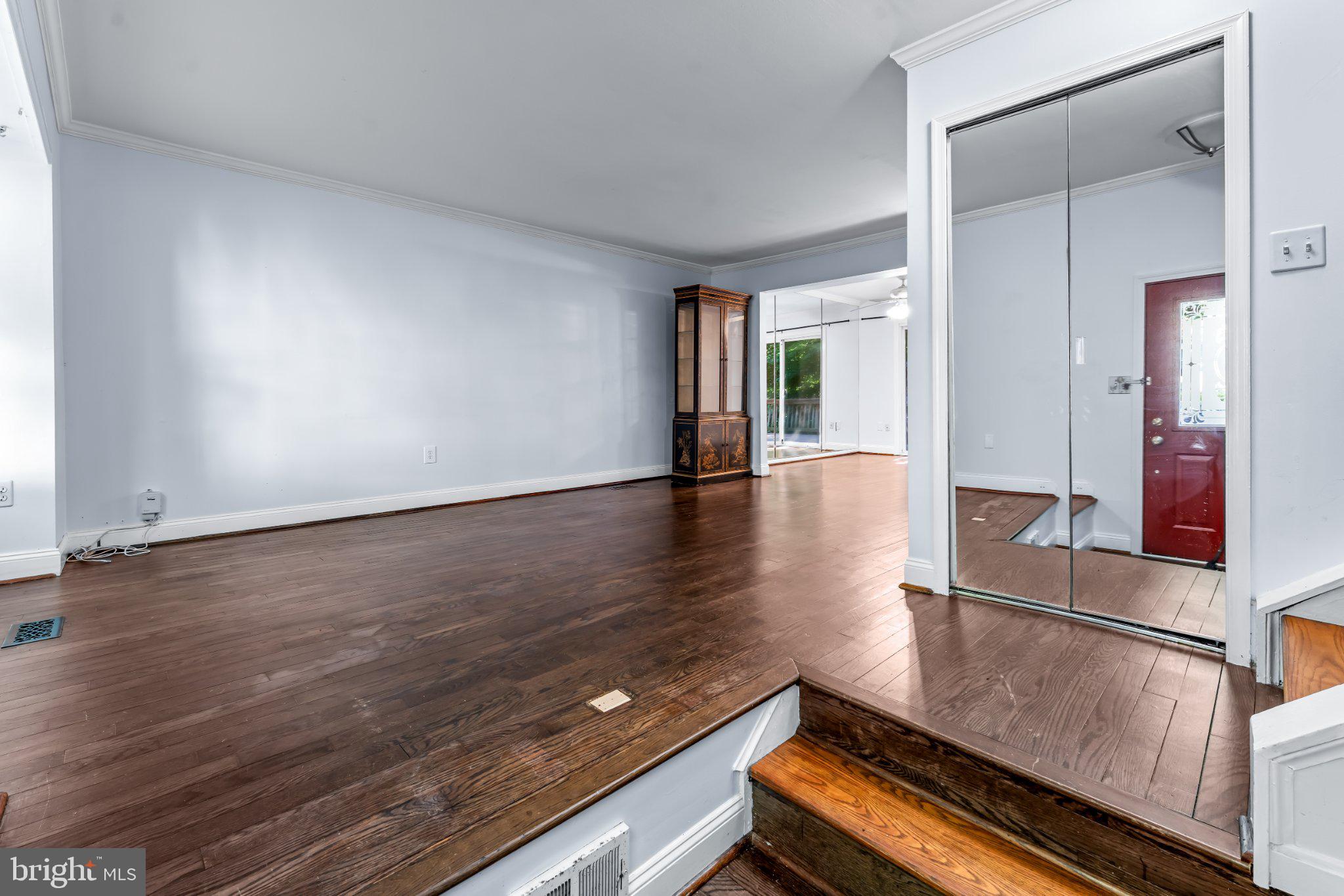 12033 EAGLEWOOD