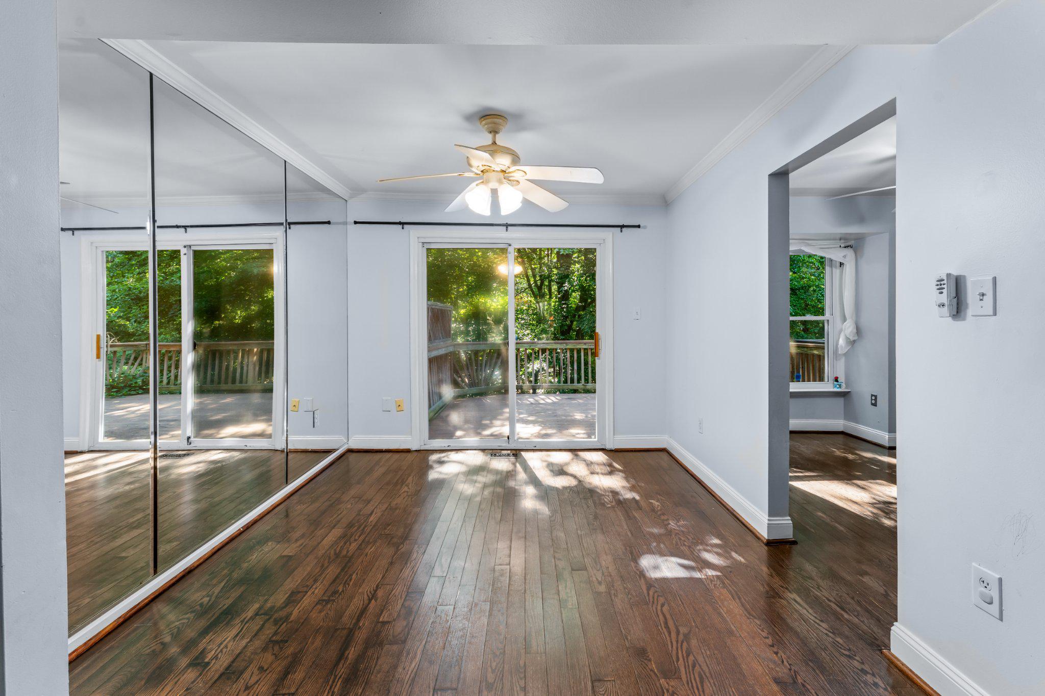 12033 EAGLEWOOD