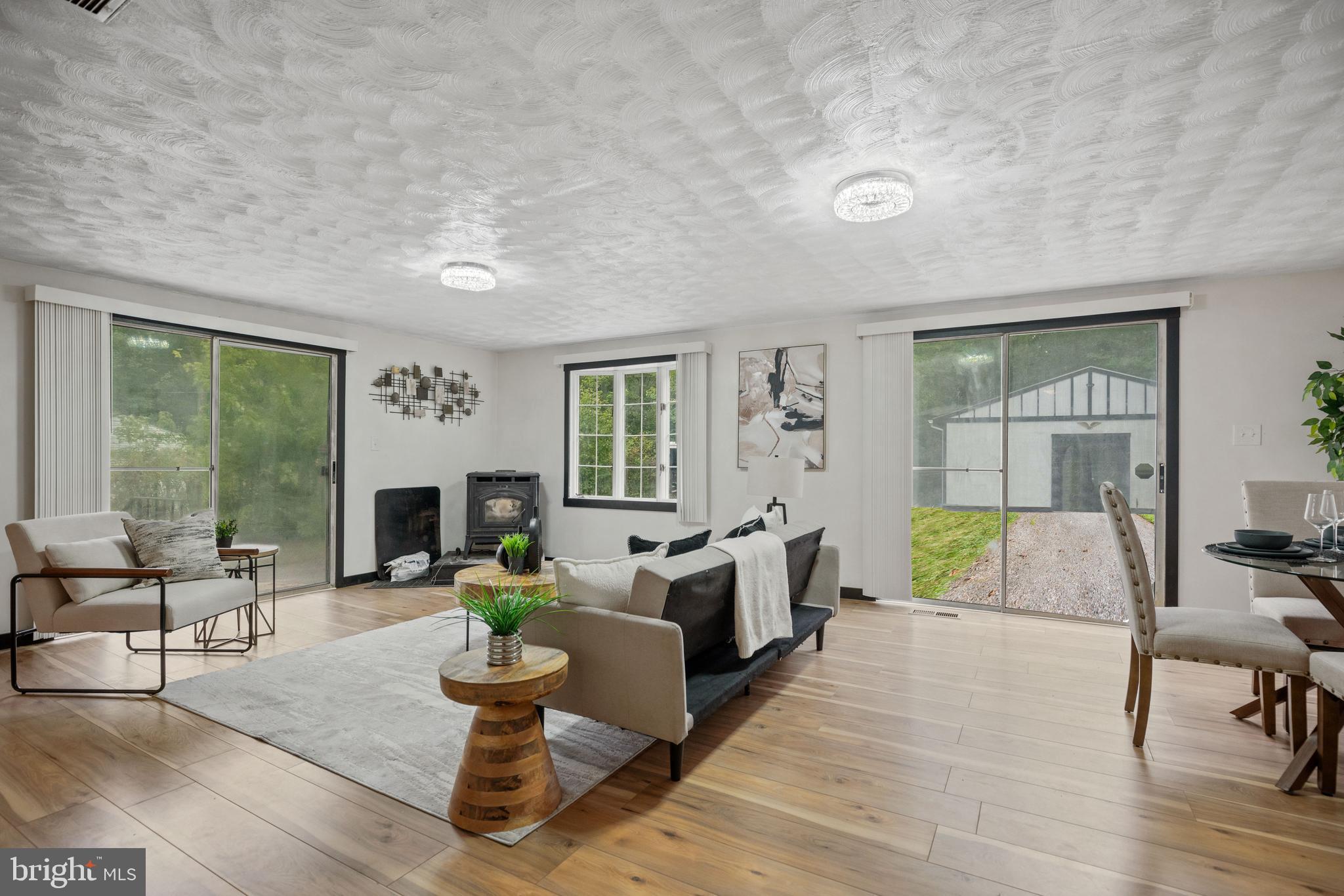 EARLY MANOR - Residential