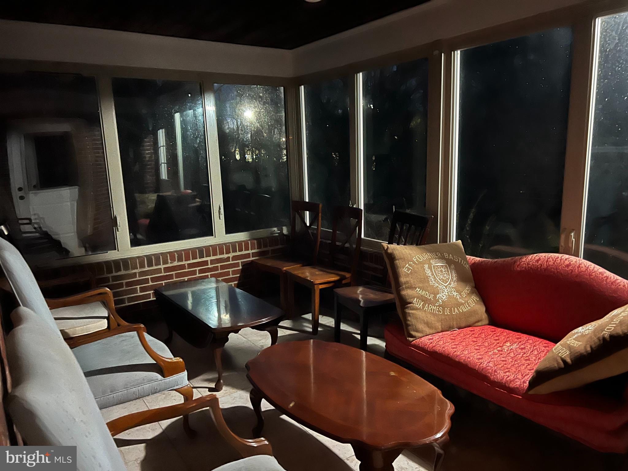 HOMESTEAD ESTATES - Residential Lease