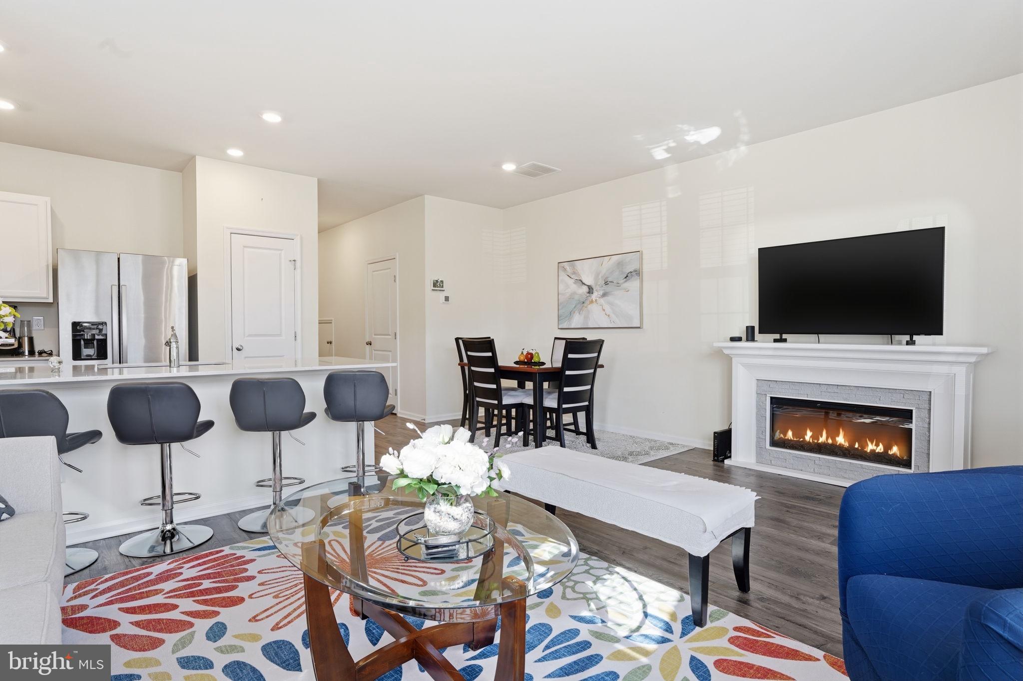 STILL WATERS - Residential