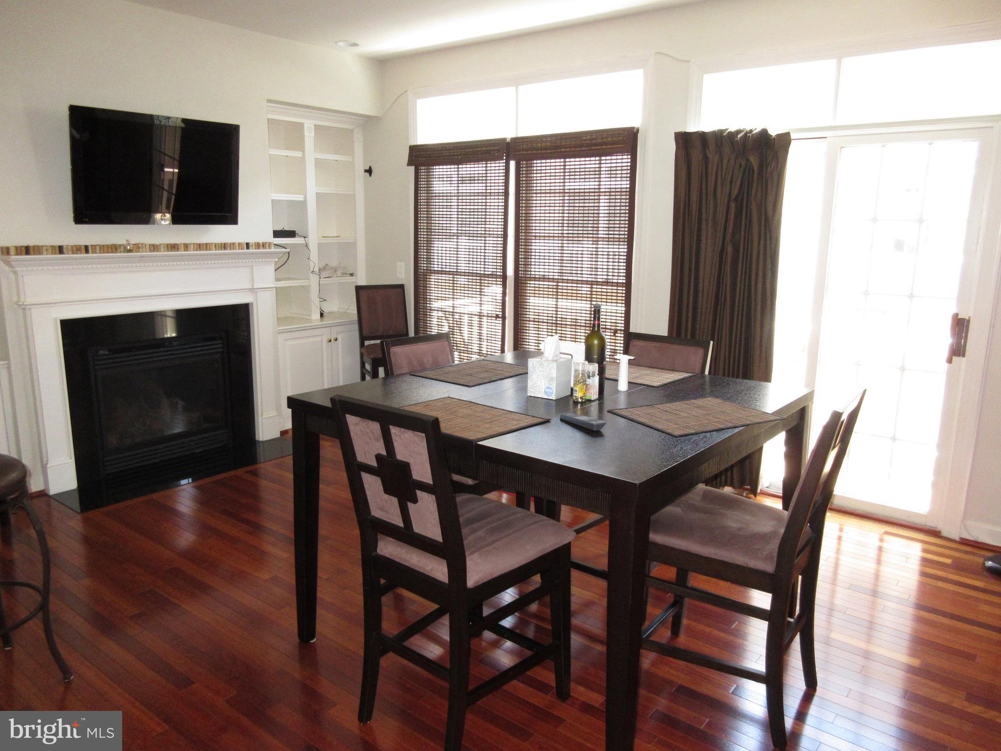 CAMERON STATION - Residential Lease