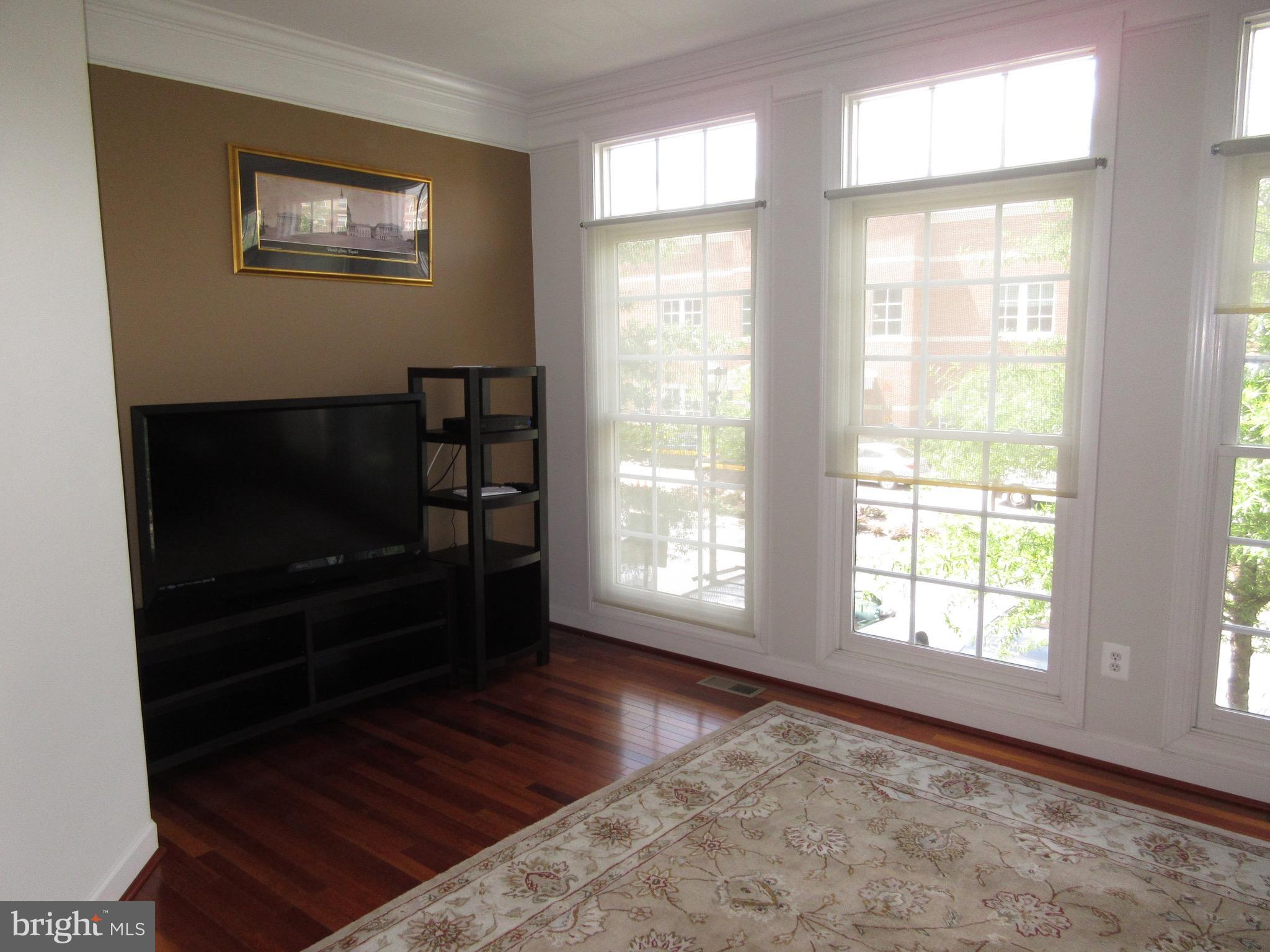 CAMERON STATION - Residential Lease