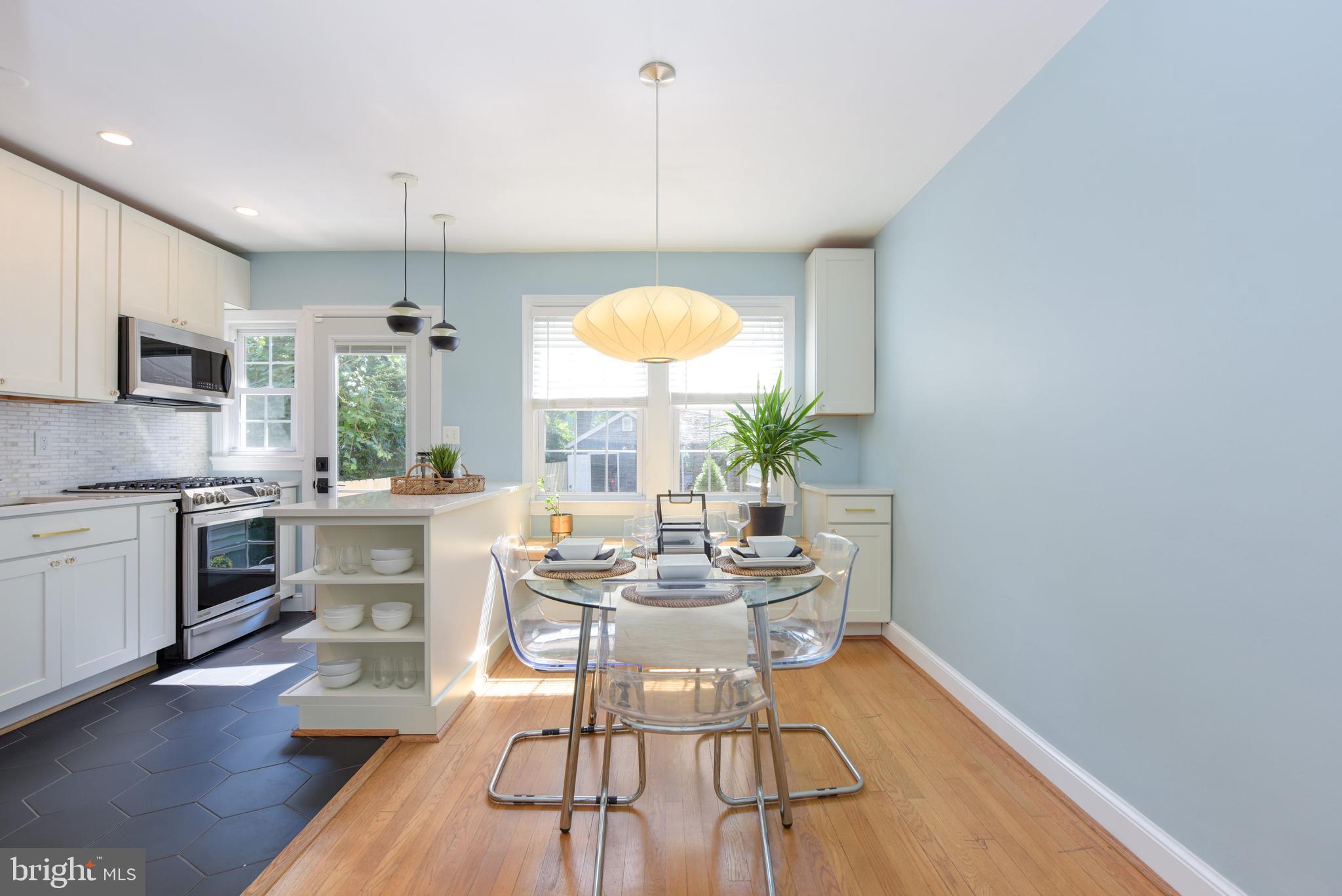 DEL RAY - Residential