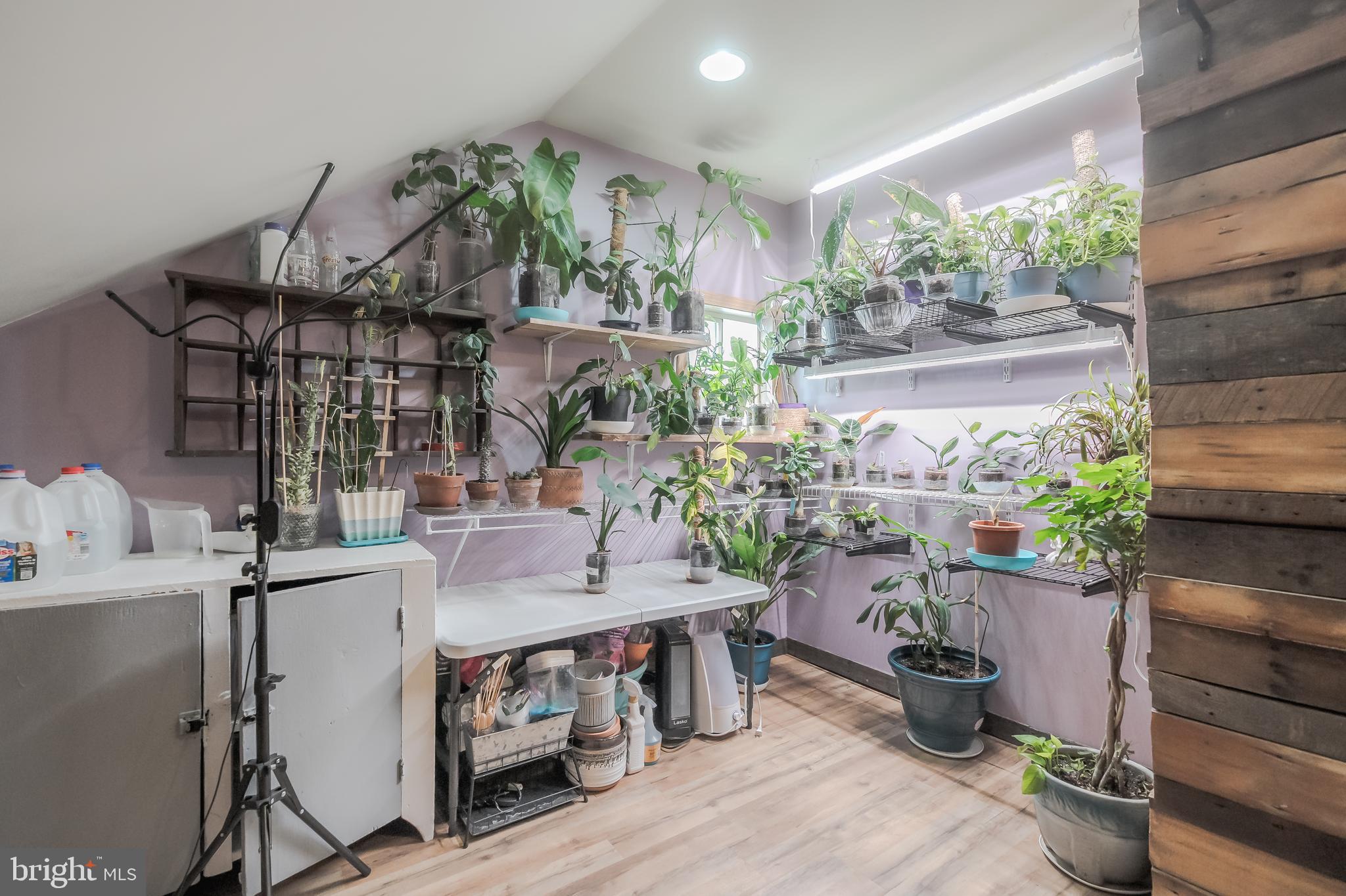 LANSFORD - Residential