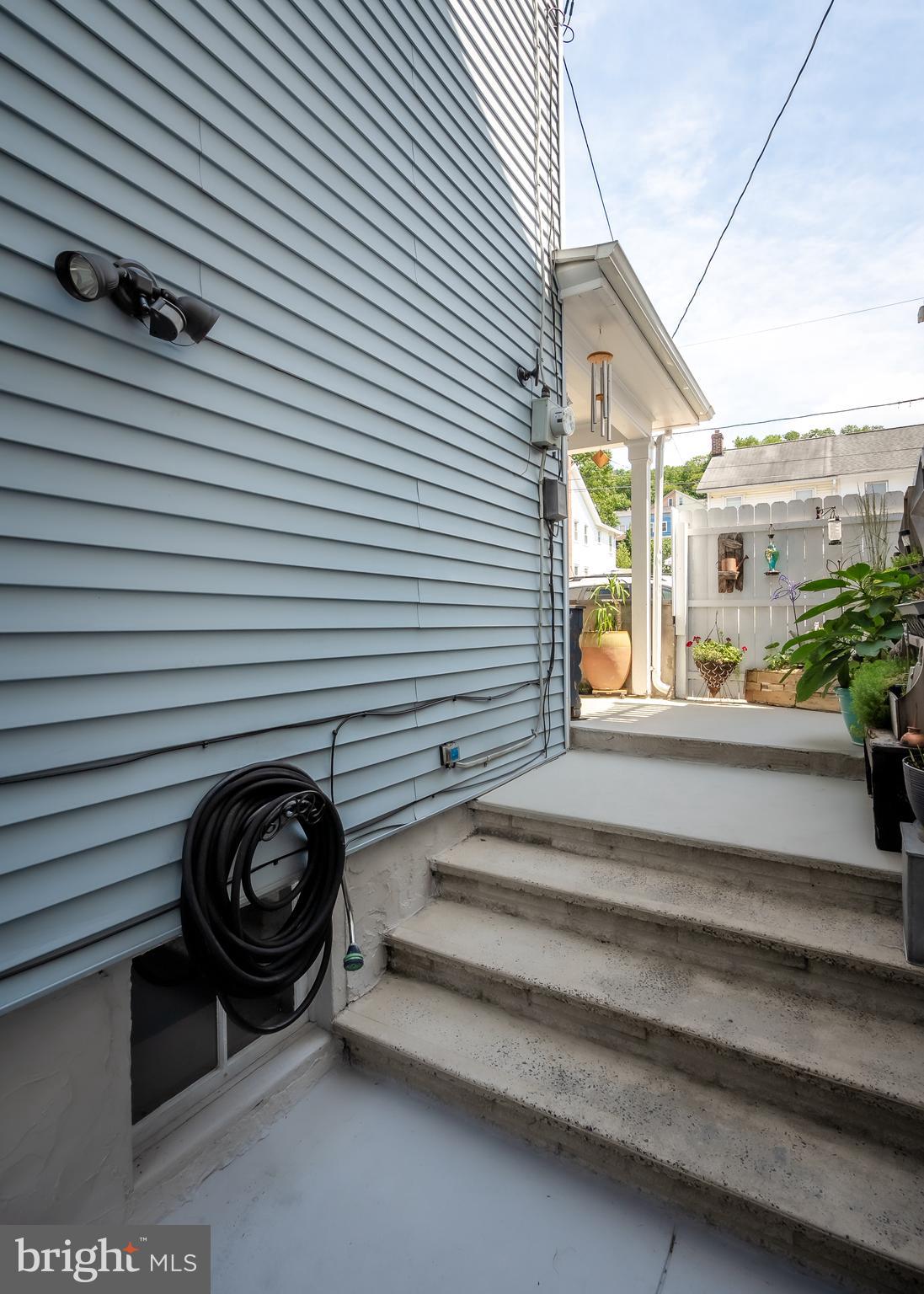 LANSFORD - Residential