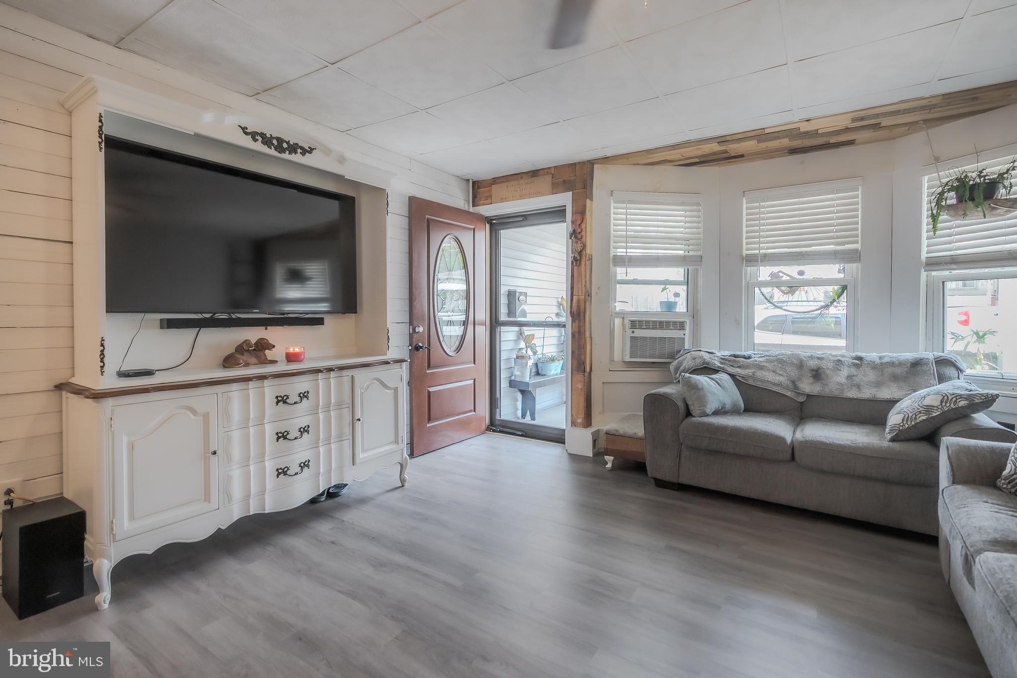 LANSFORD - Residential