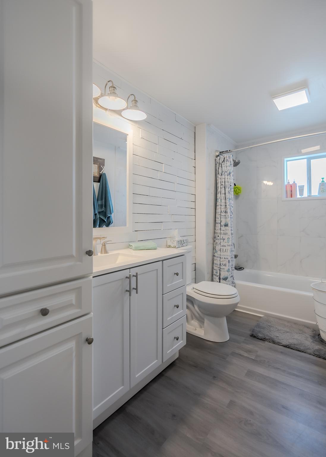 LANSFORD - Residential