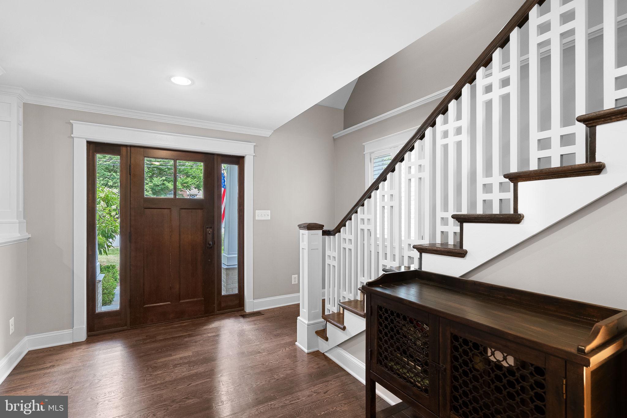 WESTHAMPTON - Residential