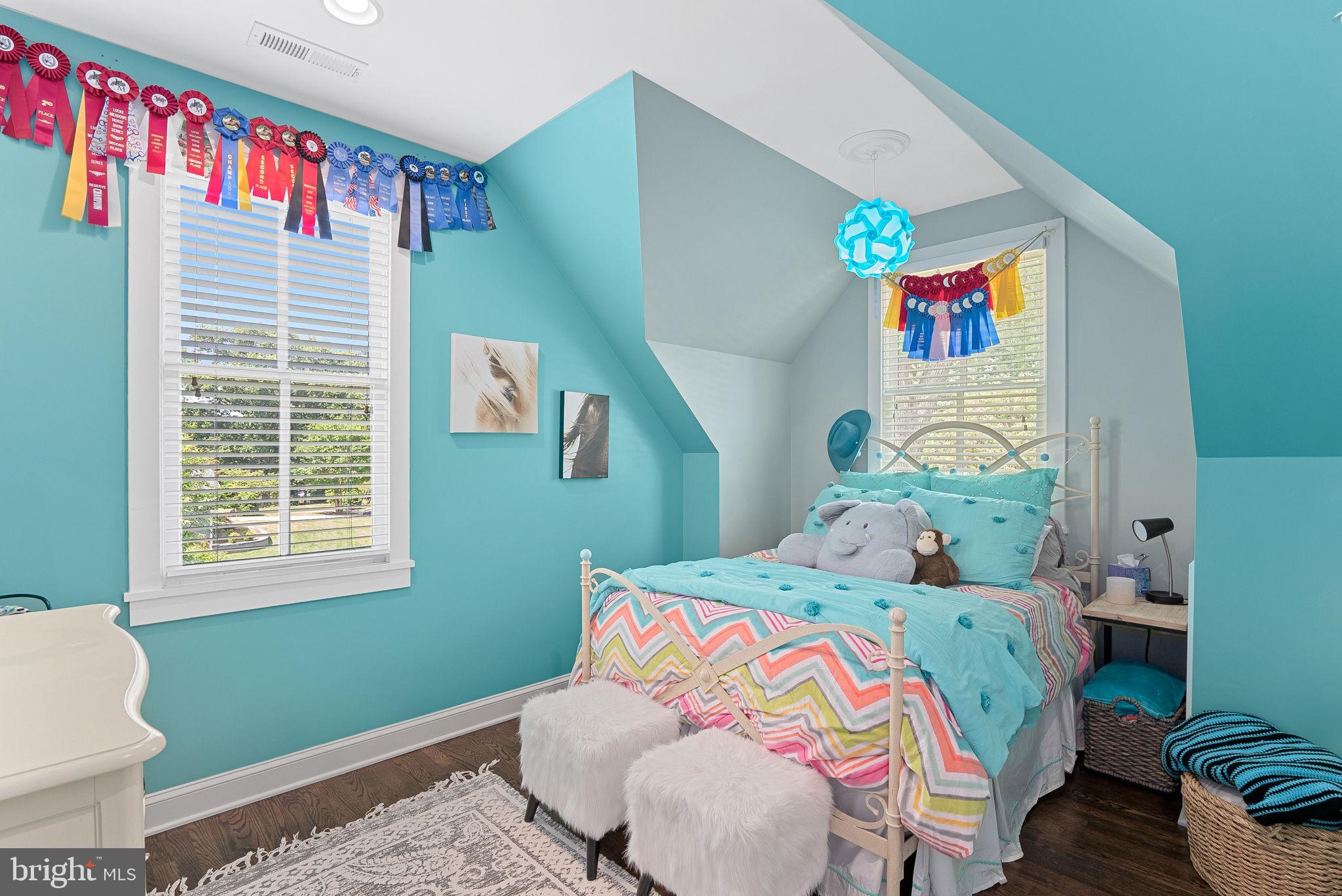 WESTHAMPTON - Residential