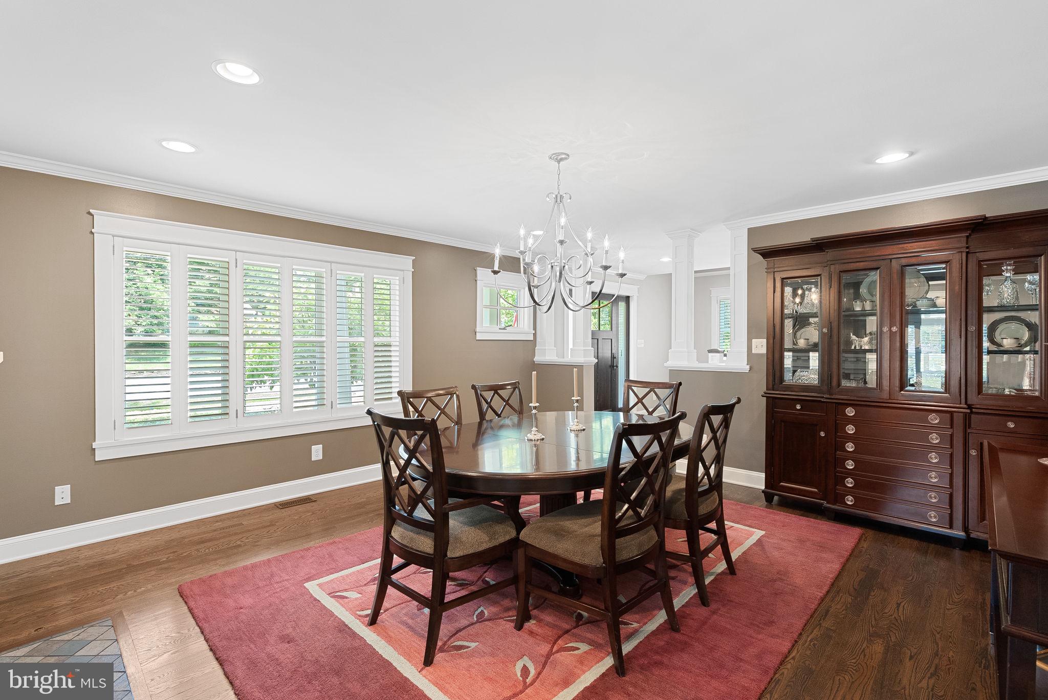 WESTHAMPTON - Residential