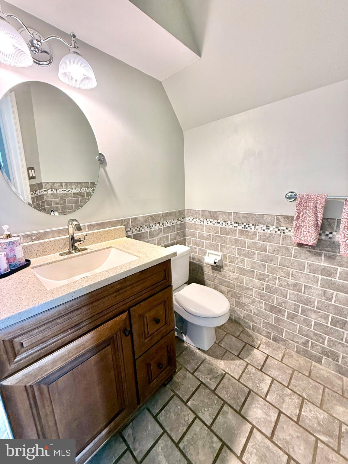 ABINGTON - Residential