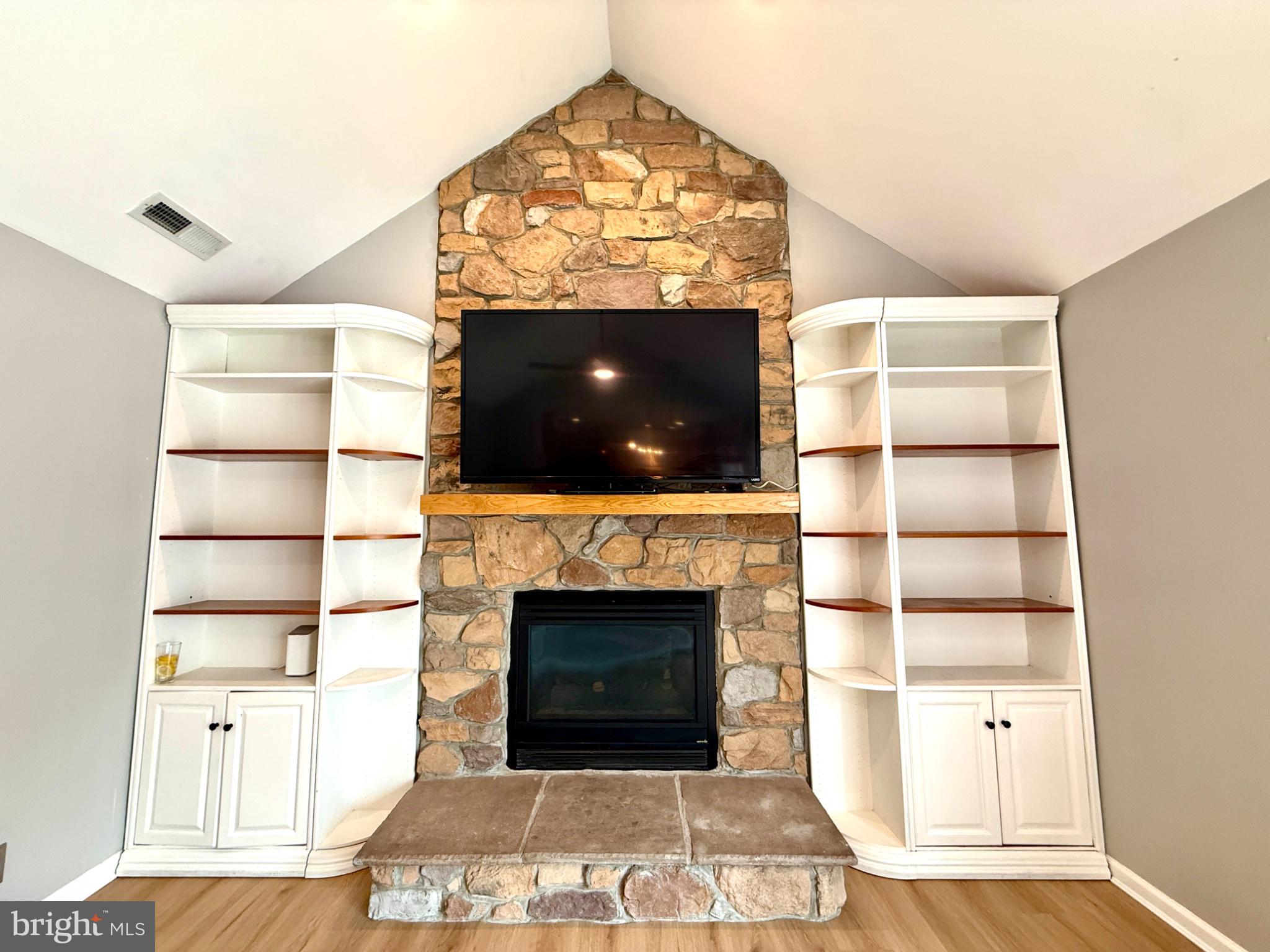 ABINGTON - Residential