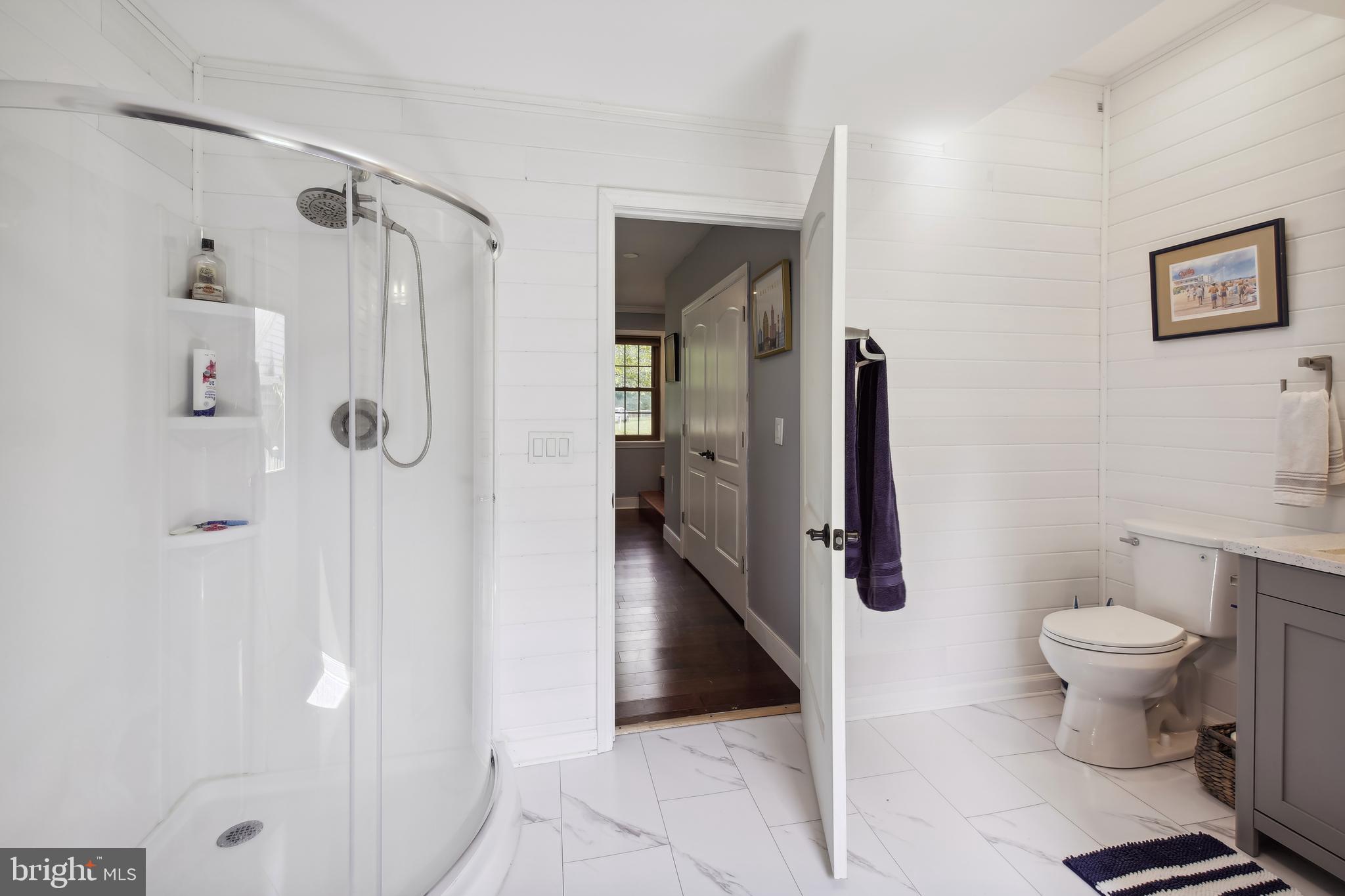 CRESTWOOD - Residential