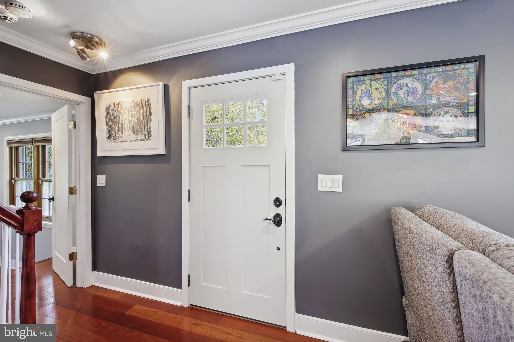 CRESTWOOD - Residential