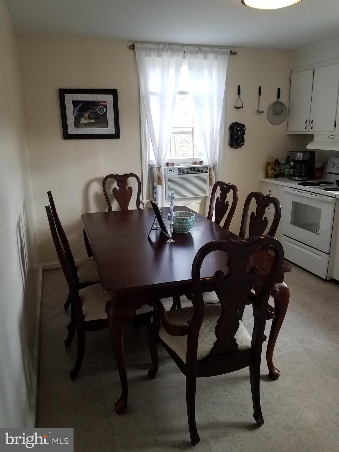 10 ACRE HORSE FARM - Residential Lease