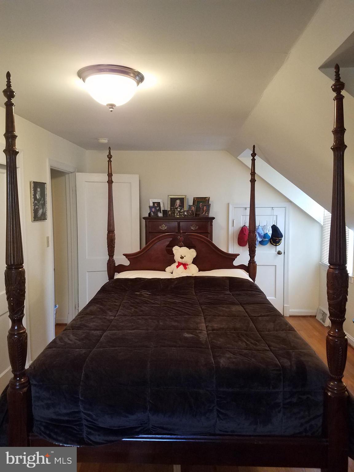 10 ACRE HORSE FARM - Residential Lease