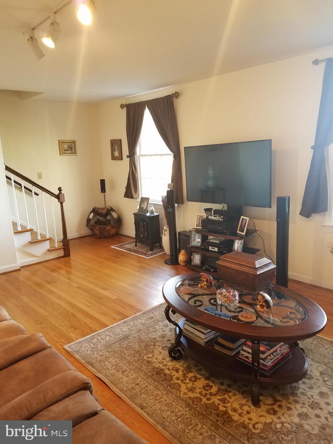 10 ACRE HORSE FARM - Residential Lease