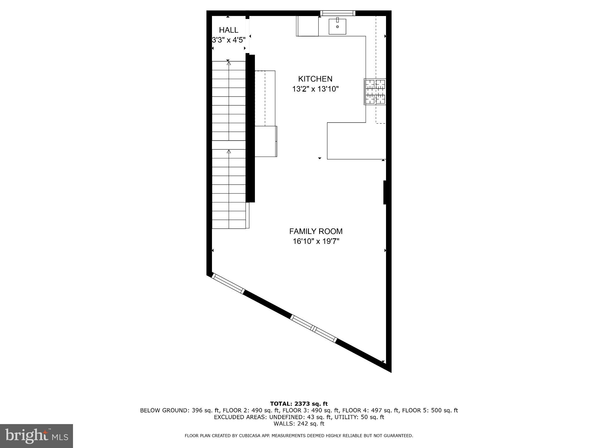 QUEEN VILLAGE - Residential