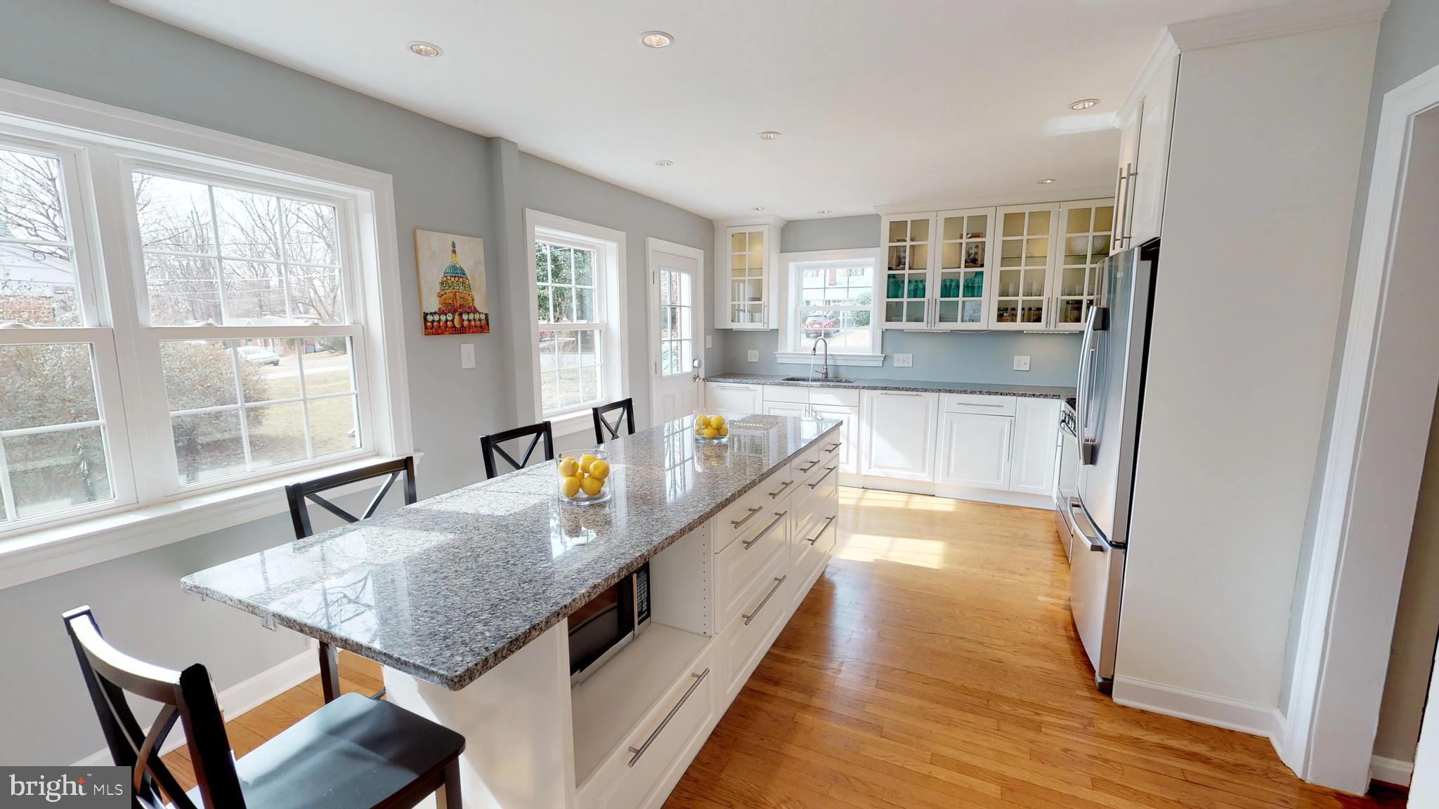 SLEEPY HOLLOW MANOR - Residential