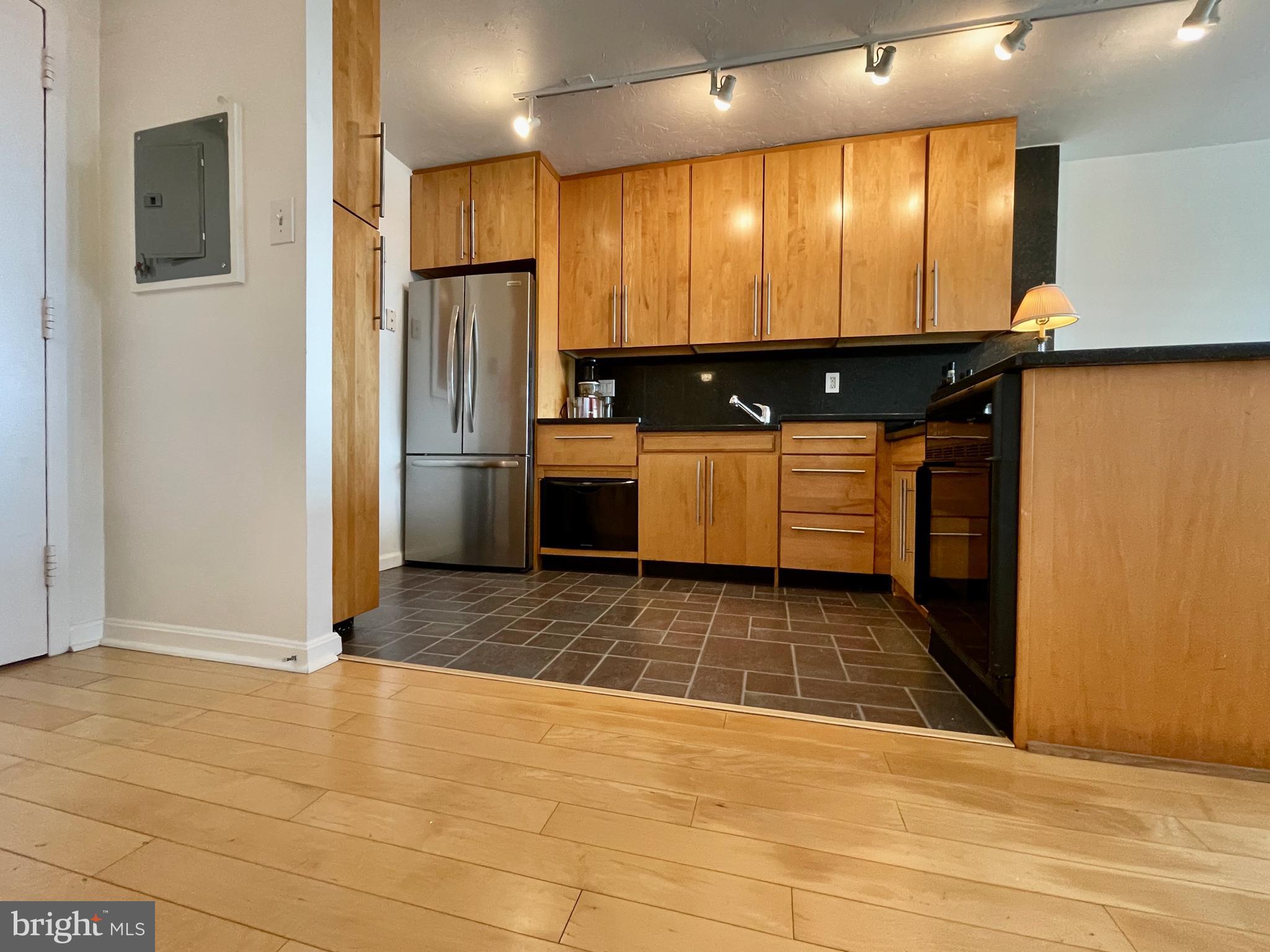 1301 20TH STREET NW 805