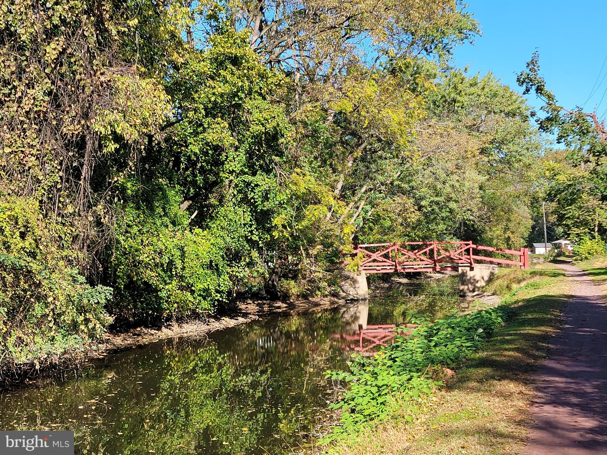 HIGHLAND PARK - Residential Lease