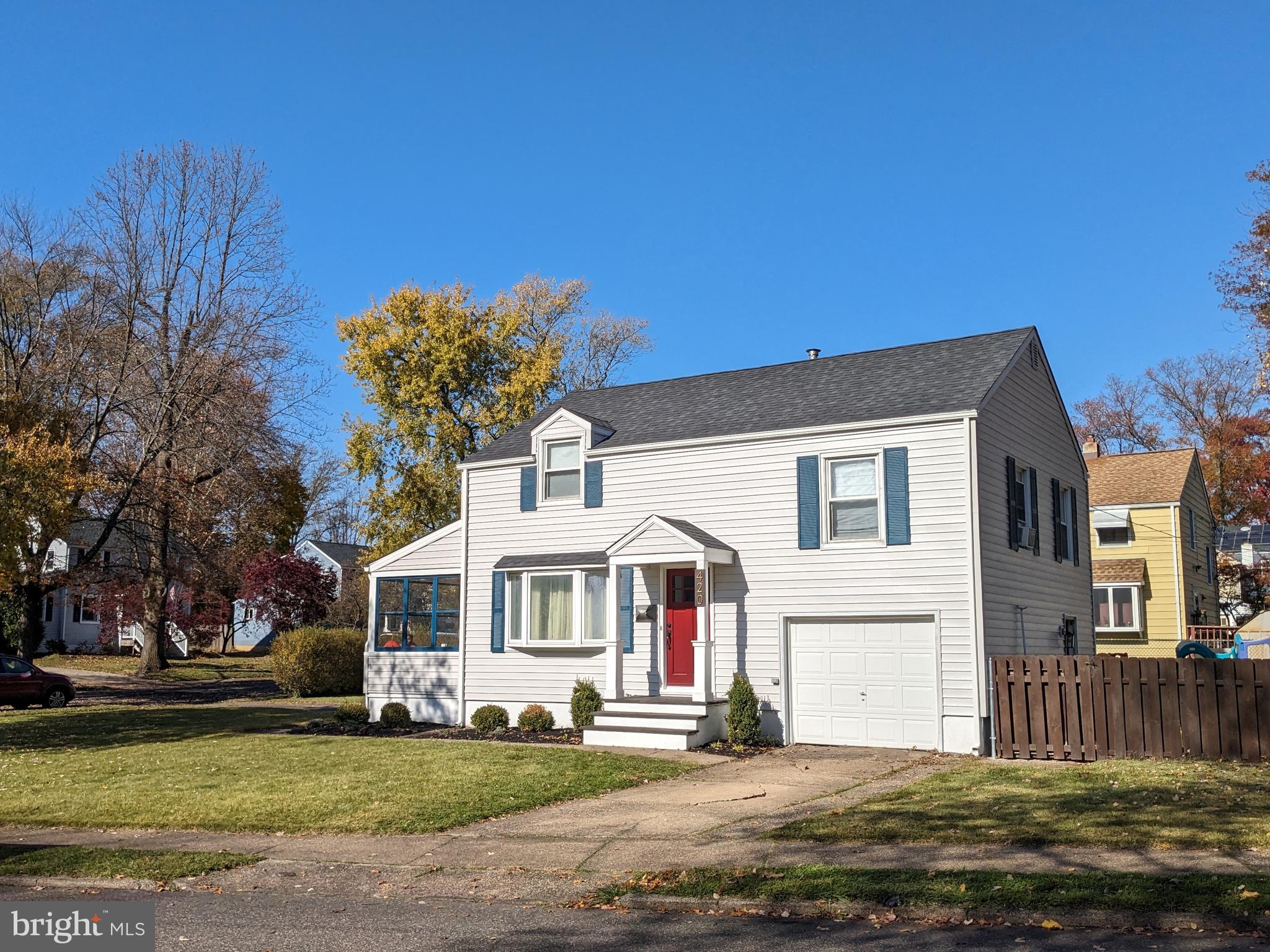 HIGHLAND PARK - Residential Lease