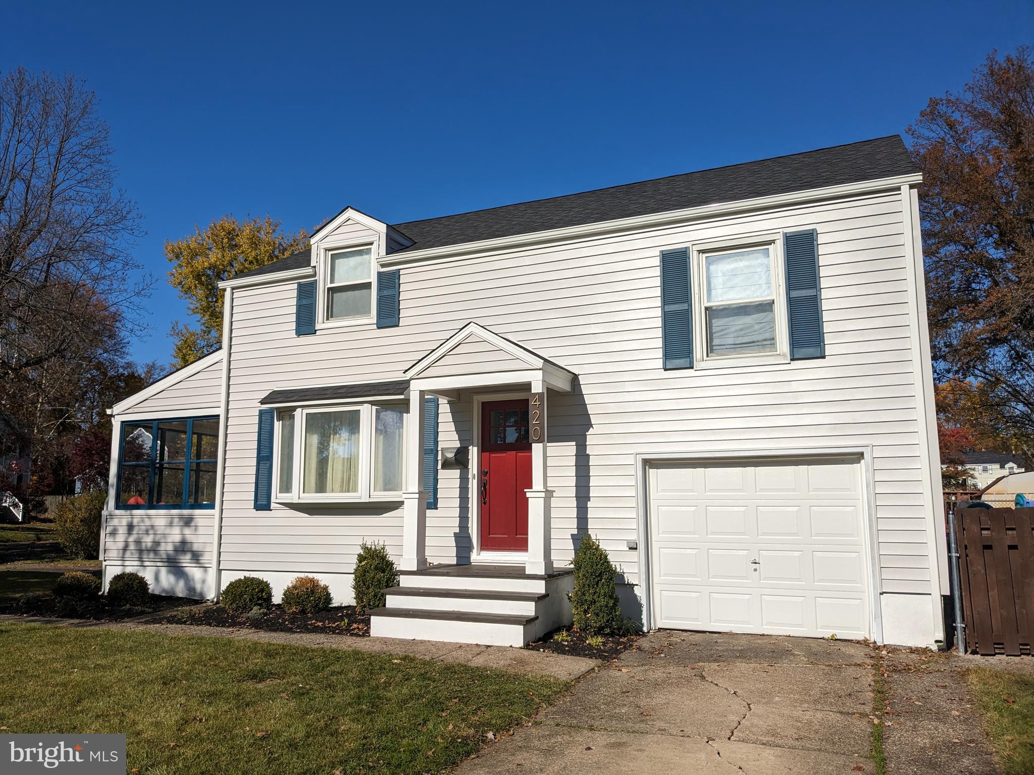 HIGHLAND PARK - Residential Lease