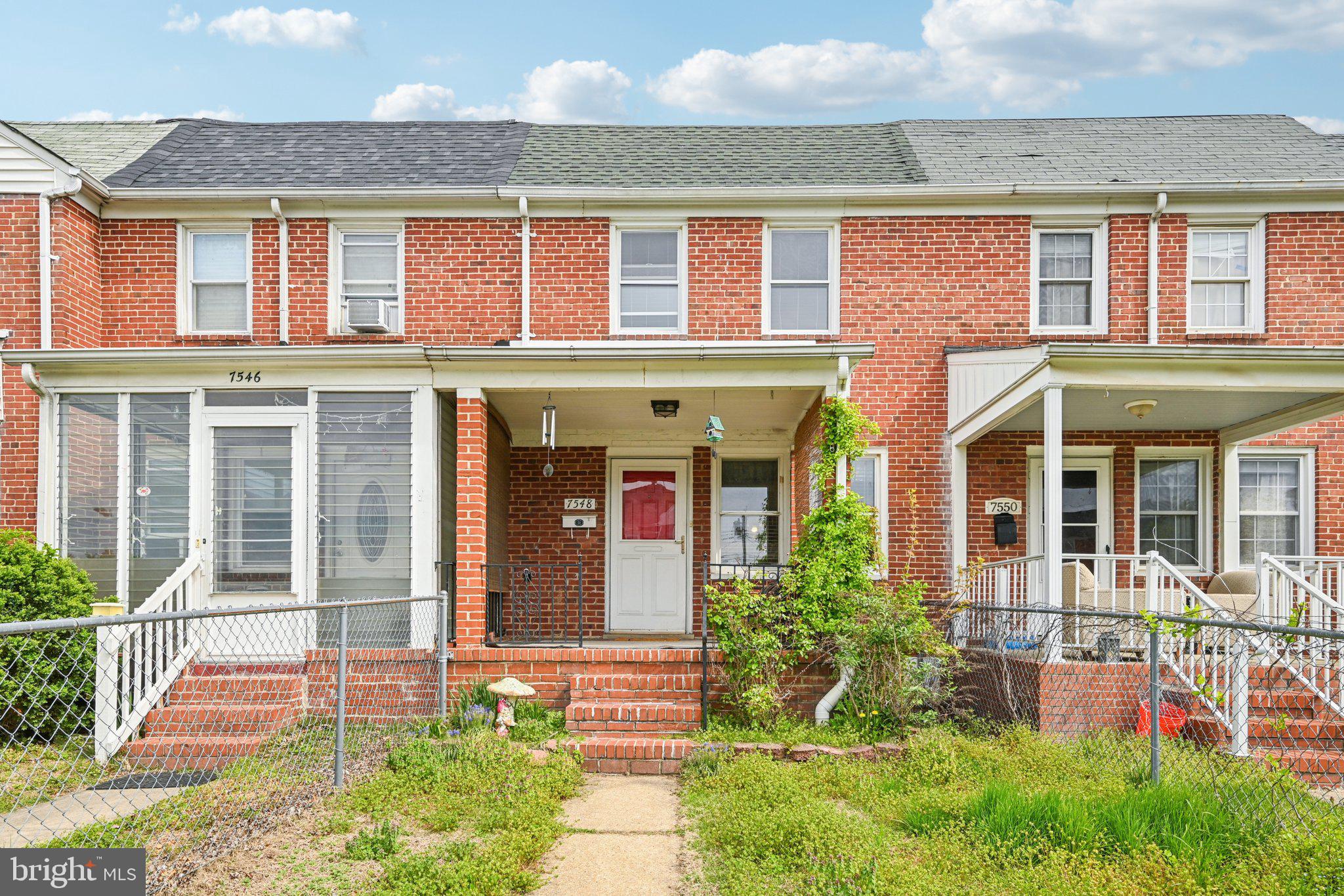 MERRITT HOMES - Residential