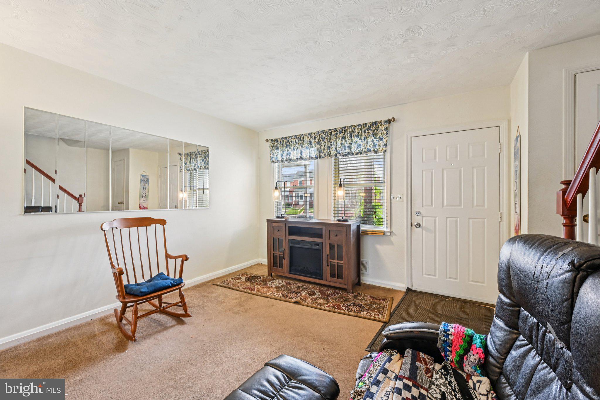 MERRITT HOMES - Residential