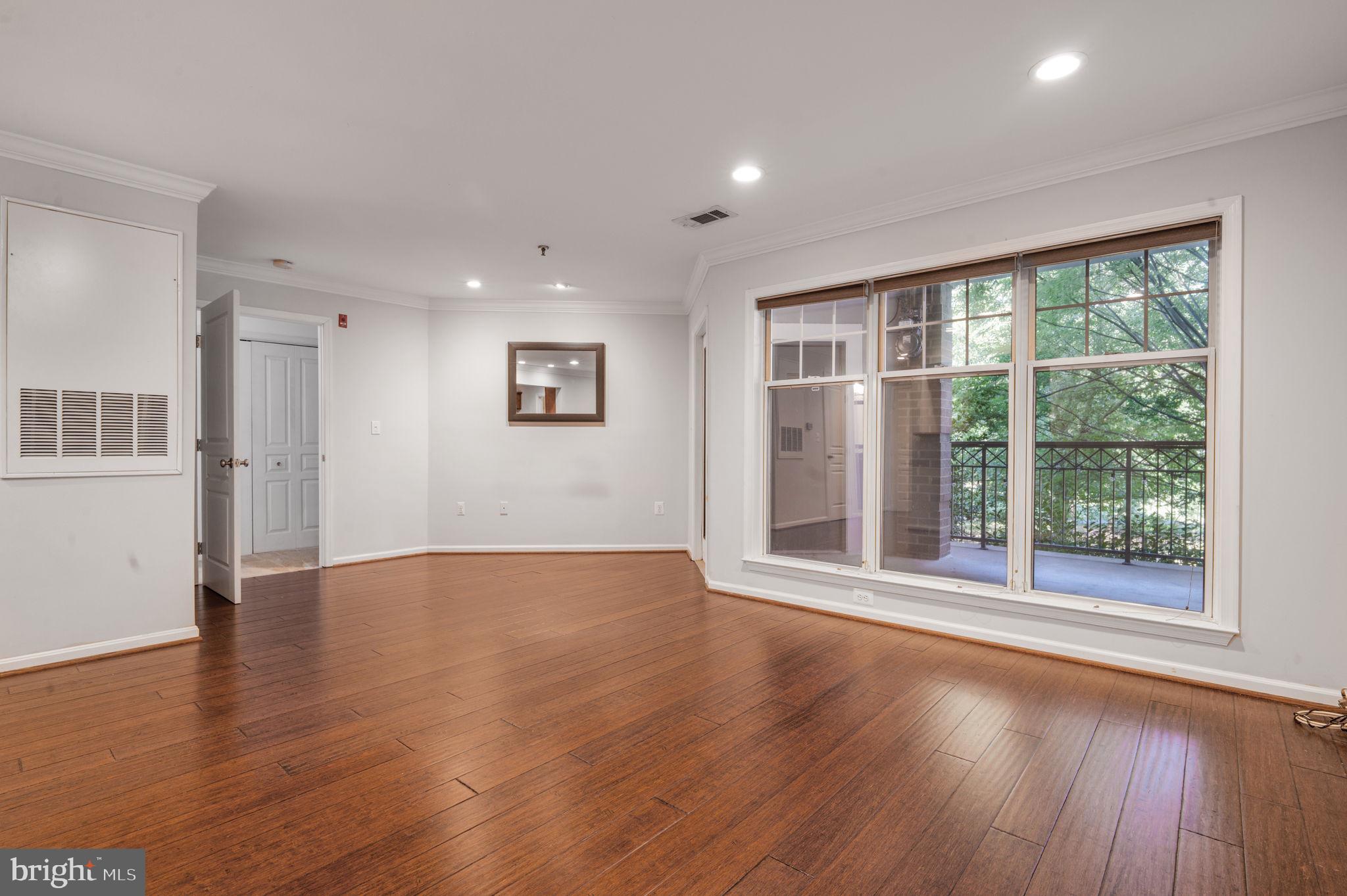 SAVOY PARK CONDOMINIUMS - Residential