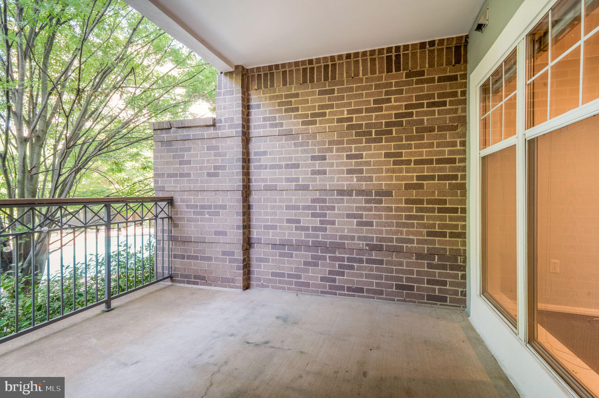 SAVOY PARK CONDOMINIUMS - Residential