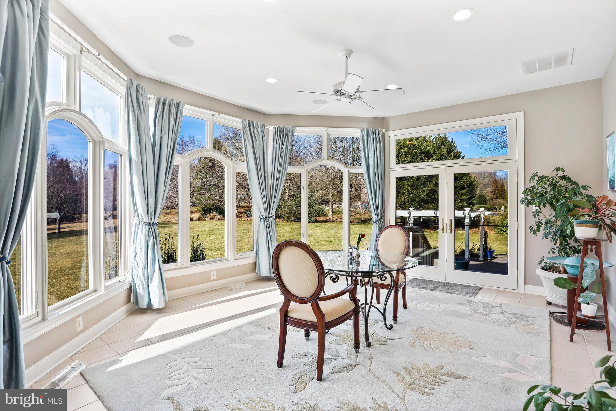 RIVERBEND - Residential