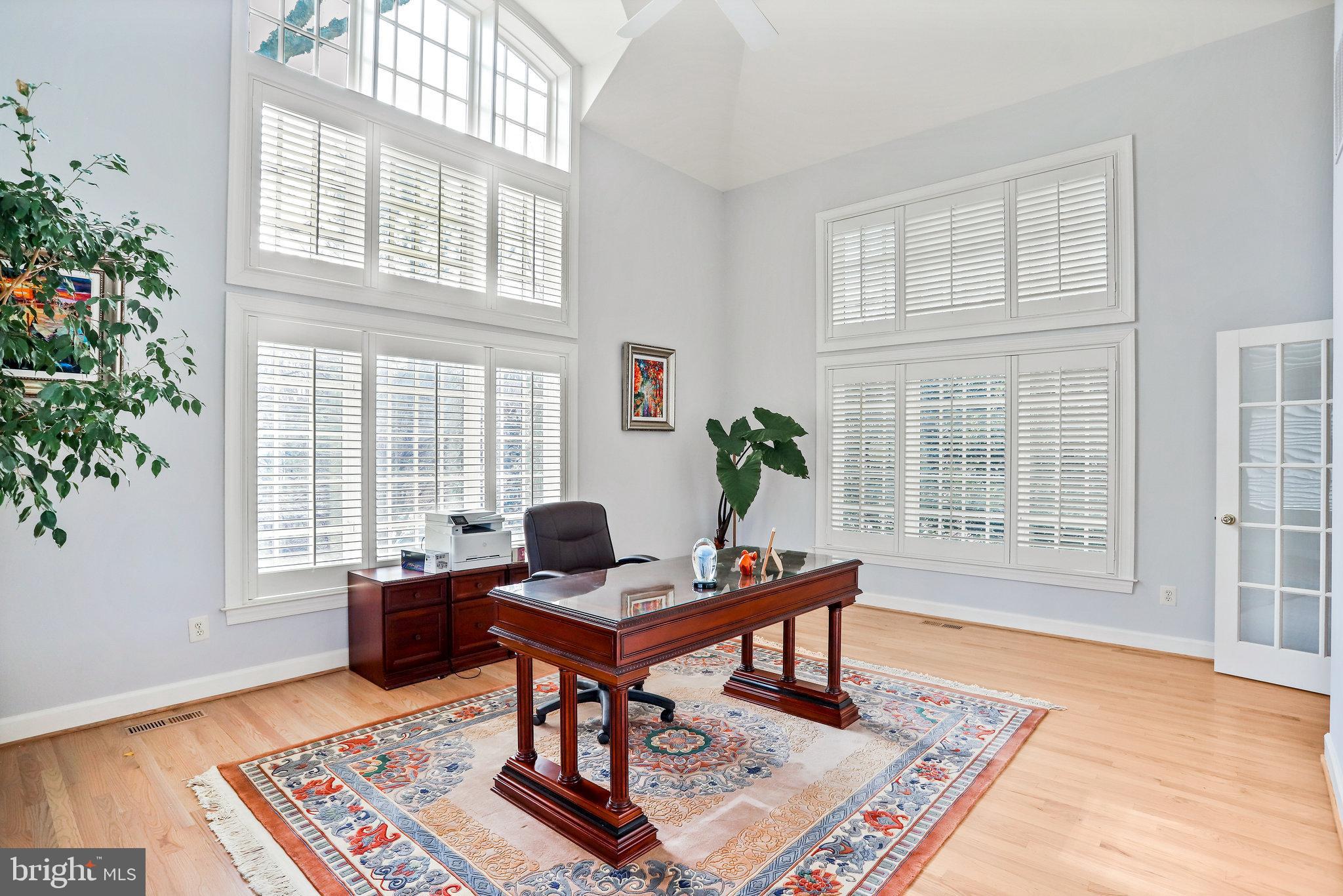 RIVERBEND - Residential