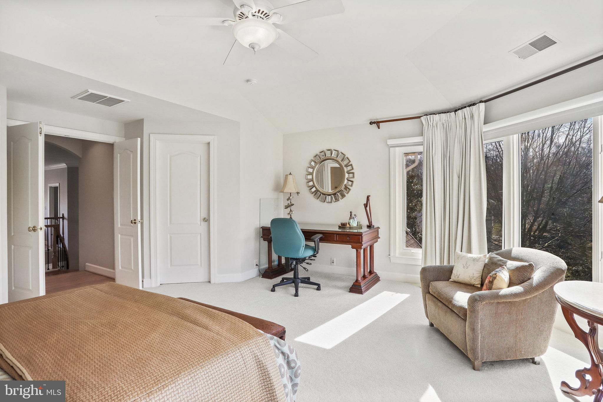 RIVERBEND - Residential