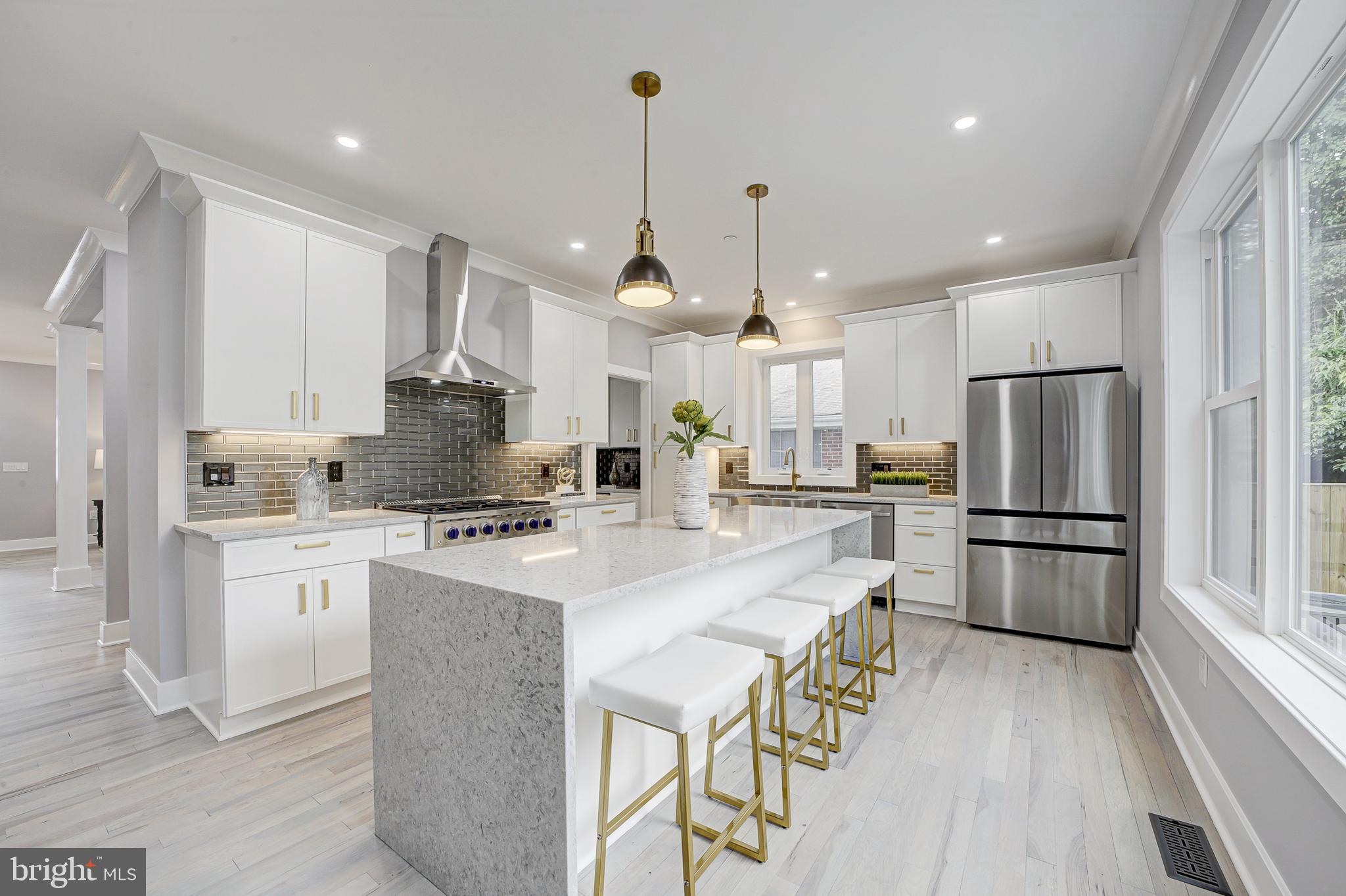 MARYMOUNT - Residential