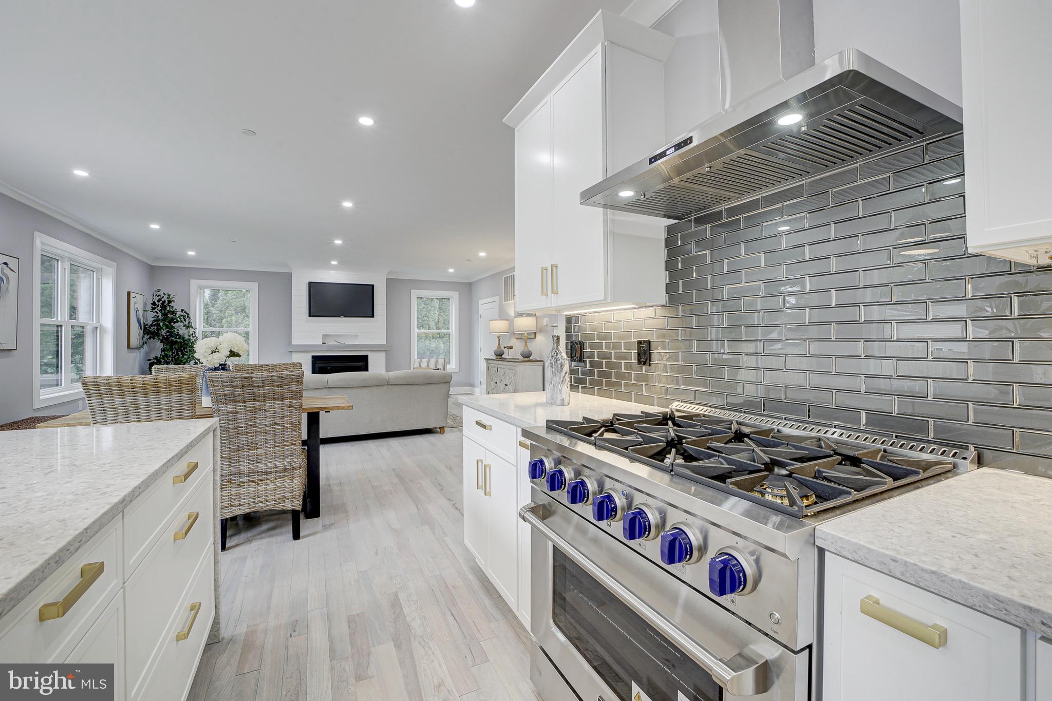 MARYMOUNT - Residential