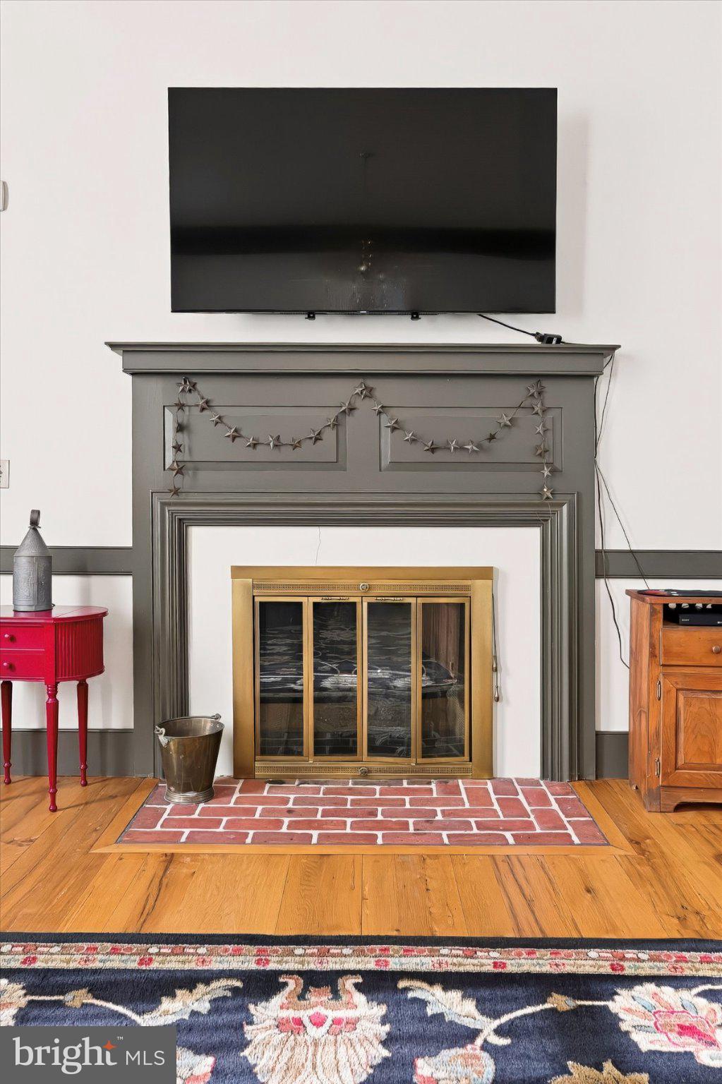 503 S WALNUT STREET